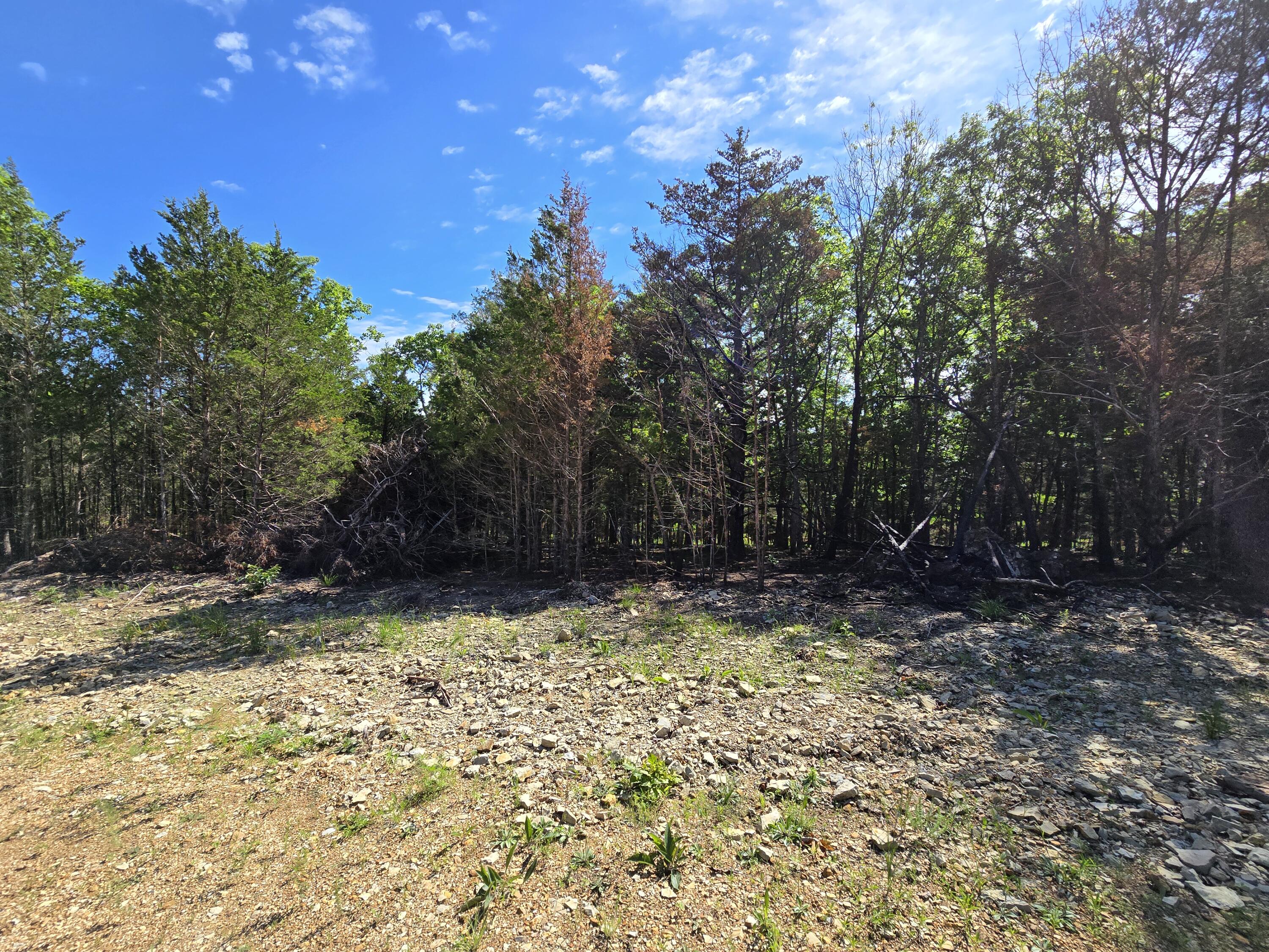 Land for sale – #3  Block 12 Tall Oaks   Pittsburg, MO