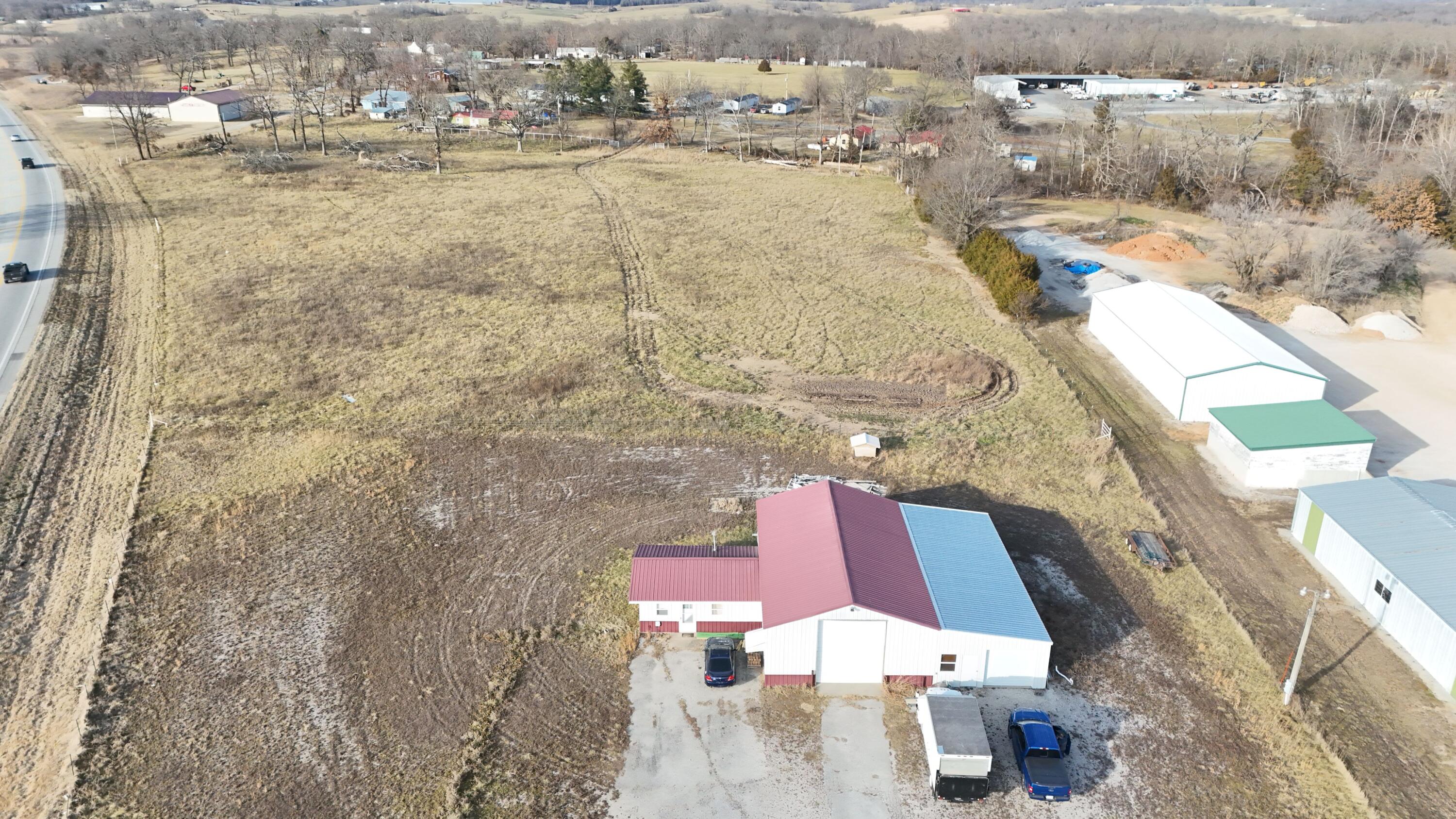 Photo 5 - Land for sale – 10088  Farm Road 2160   Cassville, MO