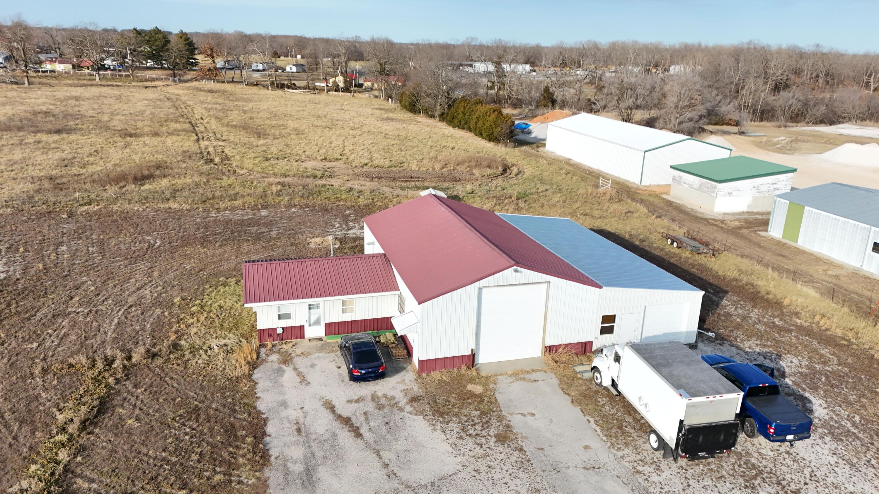 Photo 3 - Land for sale – 10088  Farm Road 2160   Cassville, MO