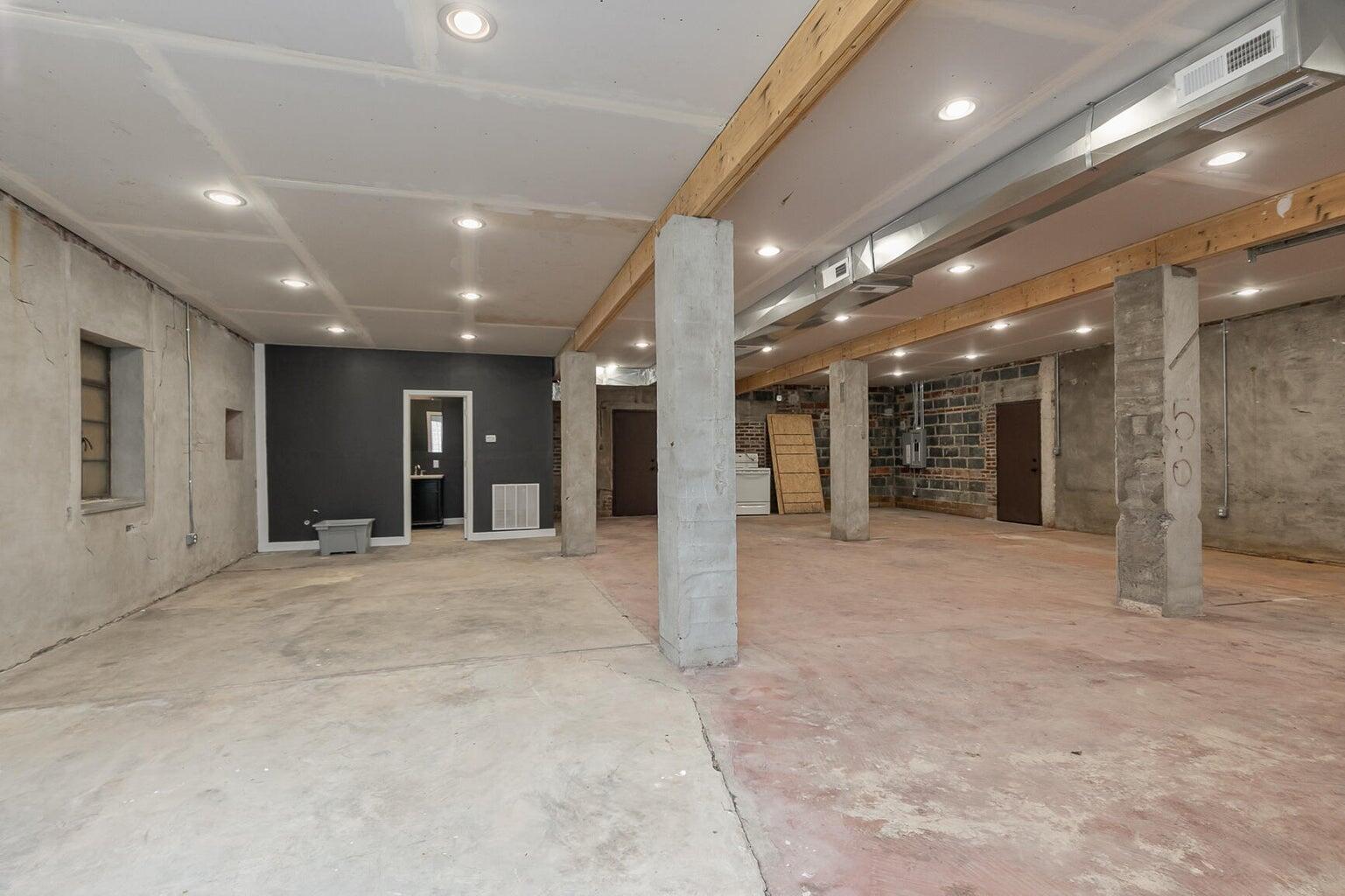 Photo 7 - Commercial Lease for sale – 1302 E Blaine Street  Springfield, MO