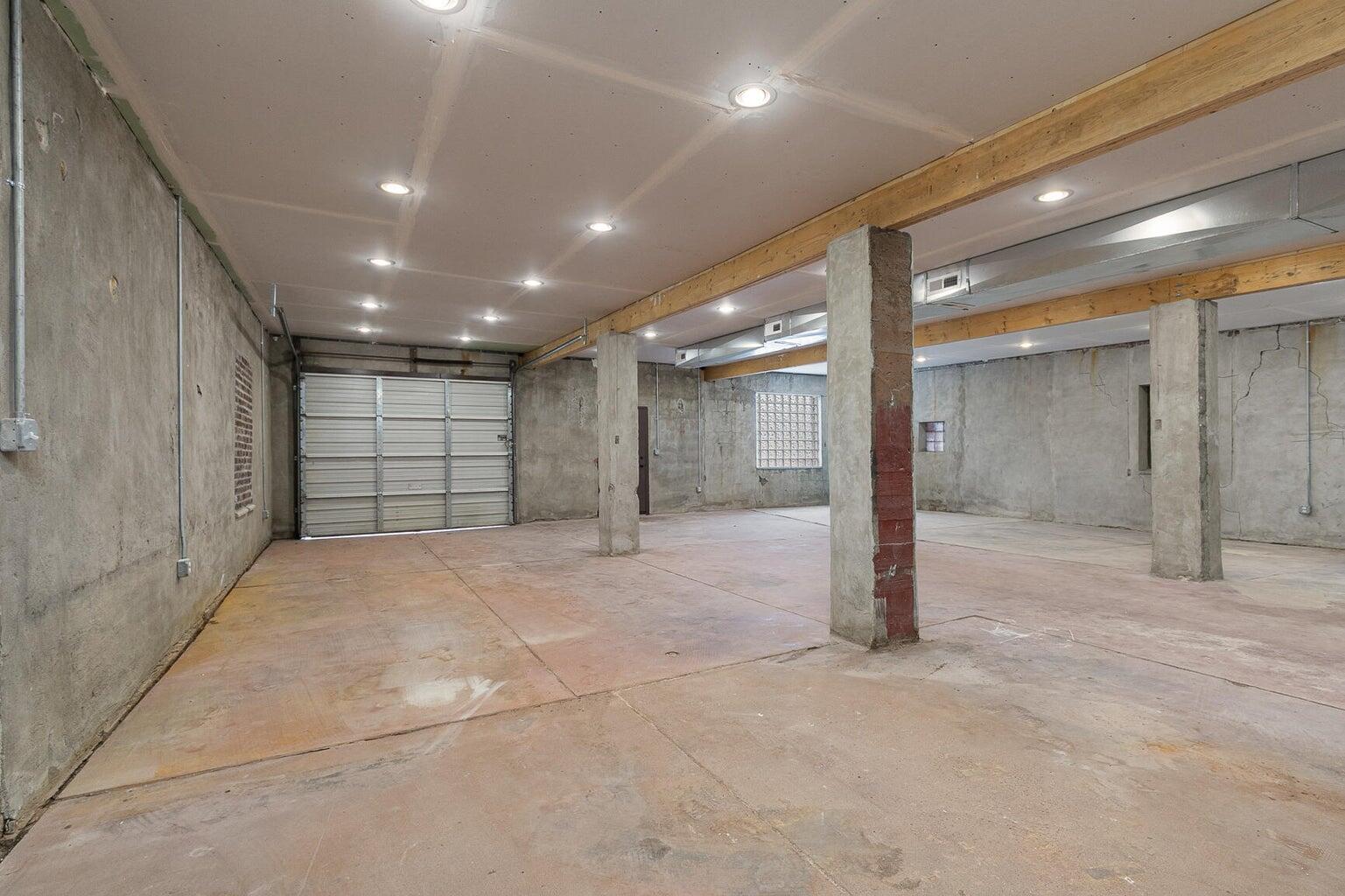 Photo 11 - Commercial Lease for sale – 1302 E Blaine Street  Springfield, MO