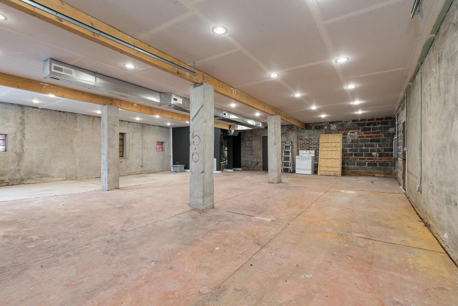 Photo 6 - Commercial Lease for sale – 1302 E Blaine Street  Springfield, MO