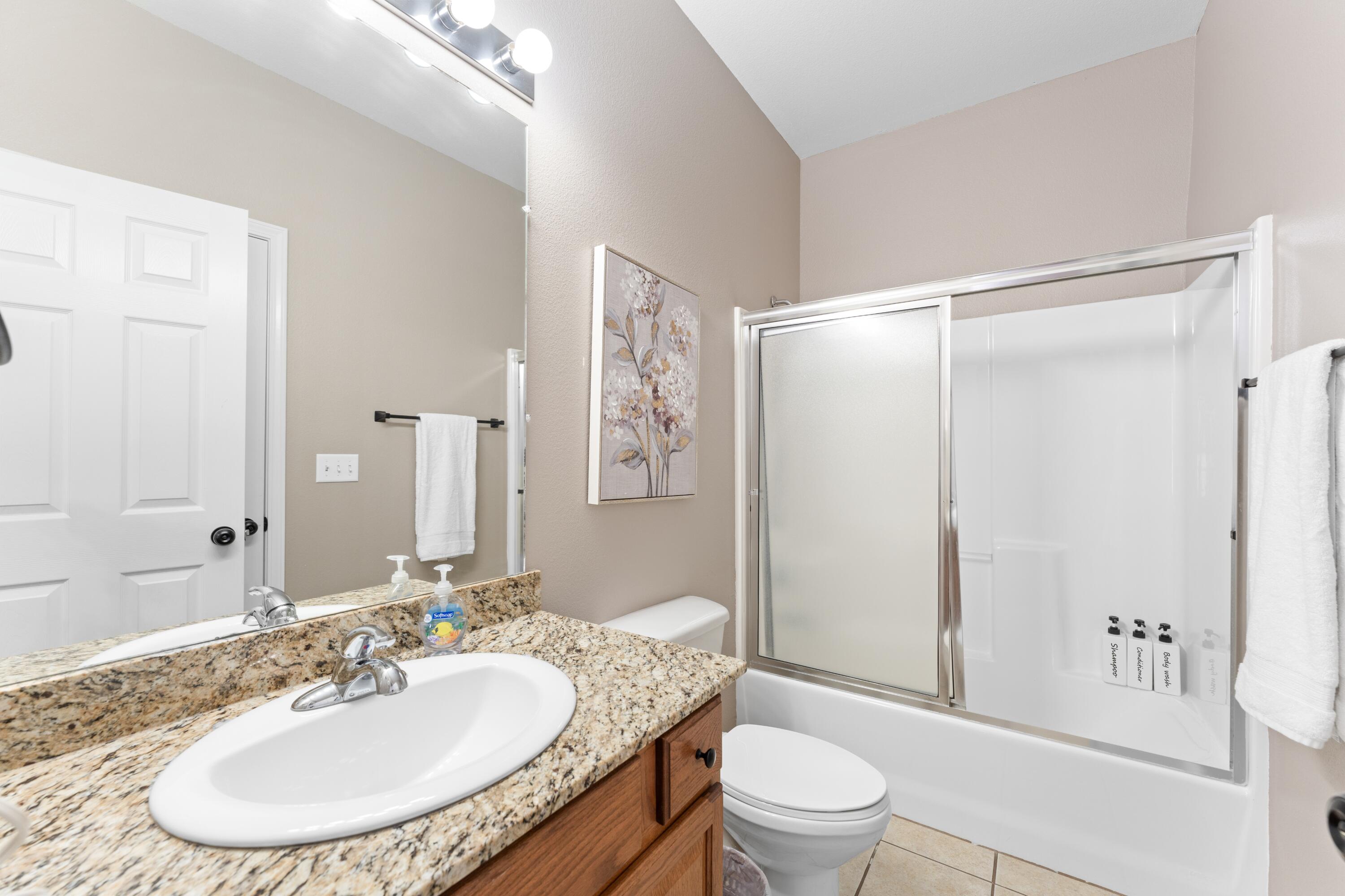 Photo 18 - Residential for sale – 1069  Golf Drive  Branson West, MO