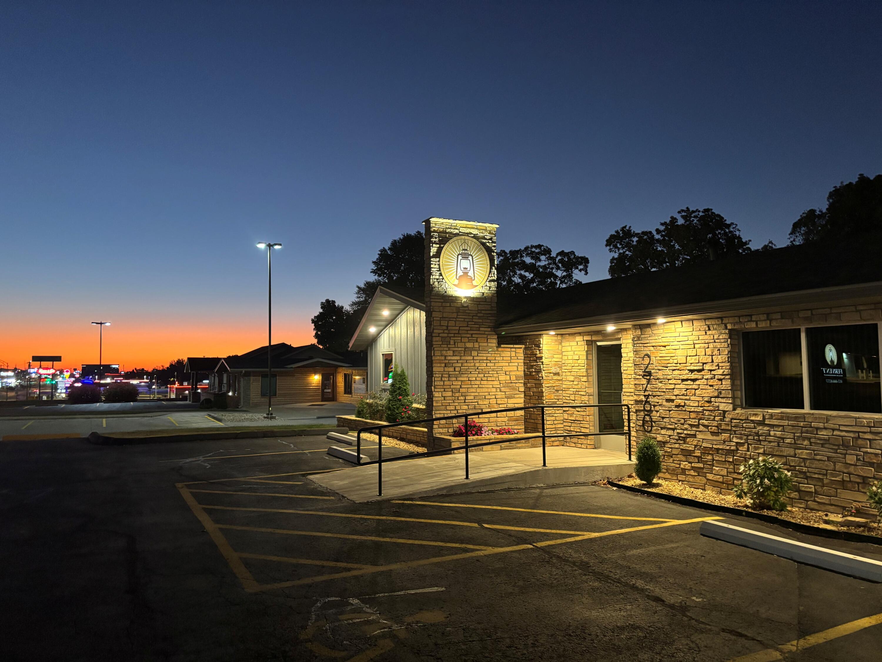 Commercial Sale for sale – 2760 E Sunshine   Springfield, MO