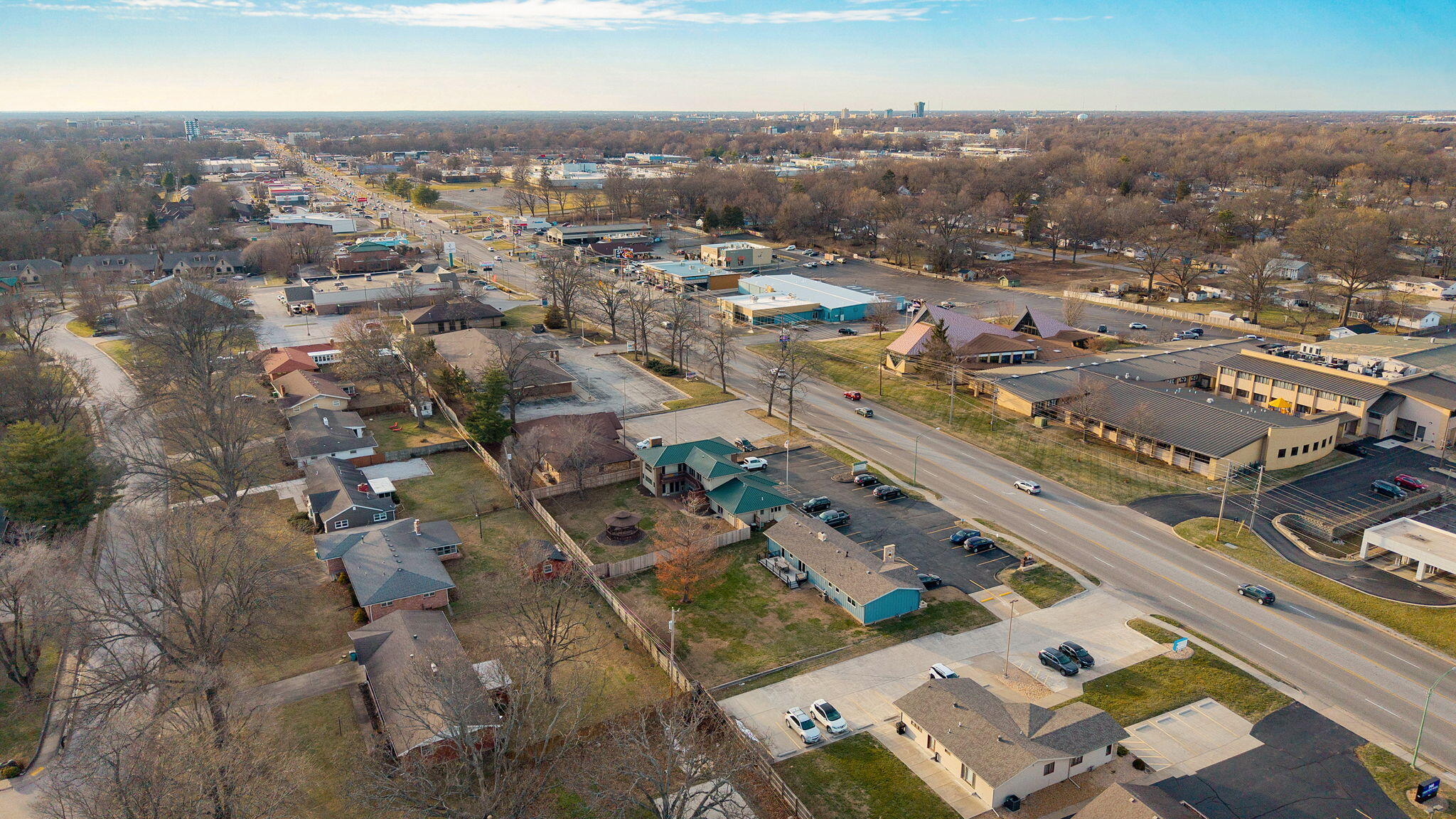 Photo 16 - Commercial Sale for sale – 2760 E Sunshine   Springfield, MO