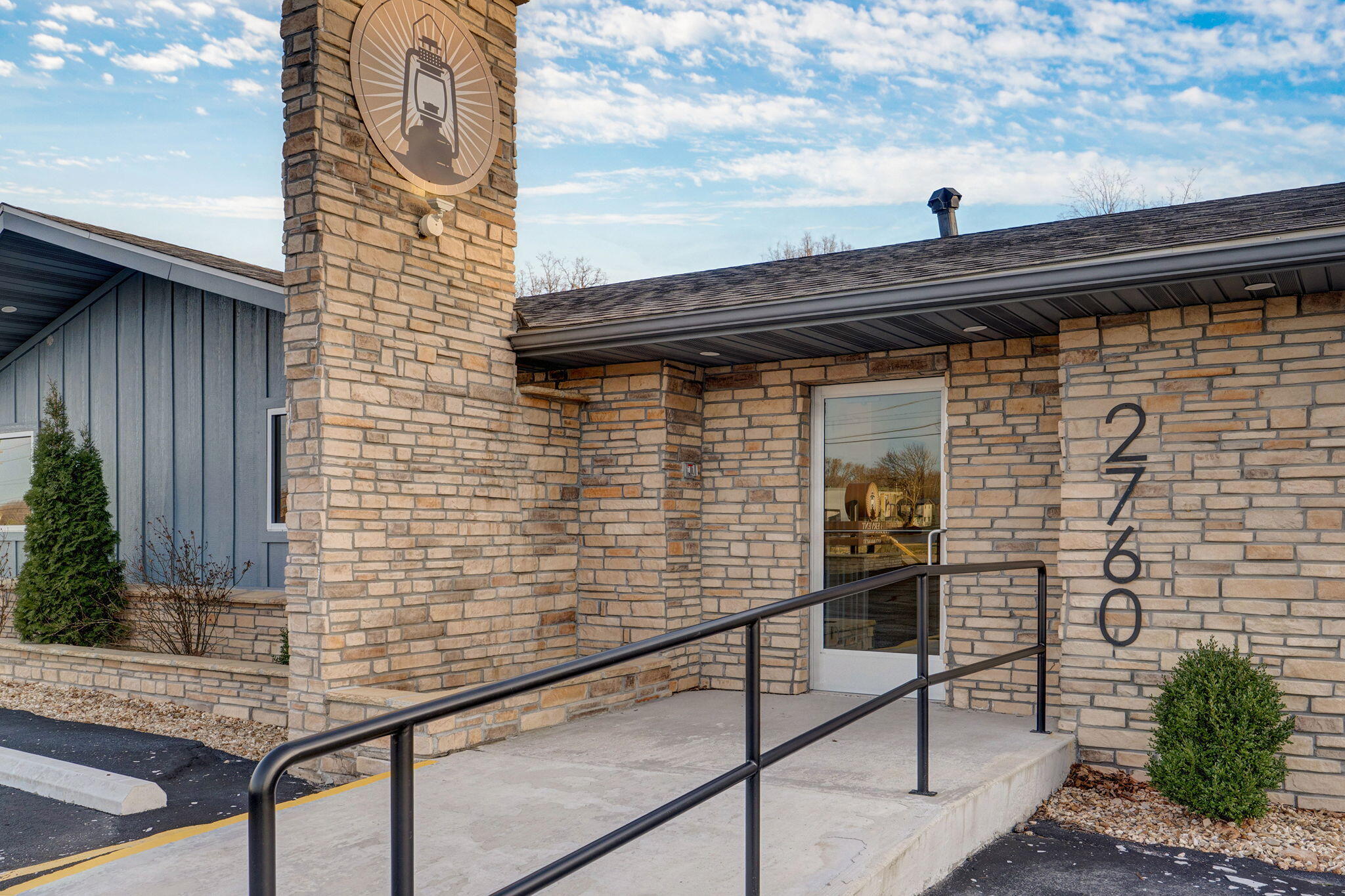 Photo 42 - Commercial Sale for sale – 2760 E Sunshine   Springfield, MO