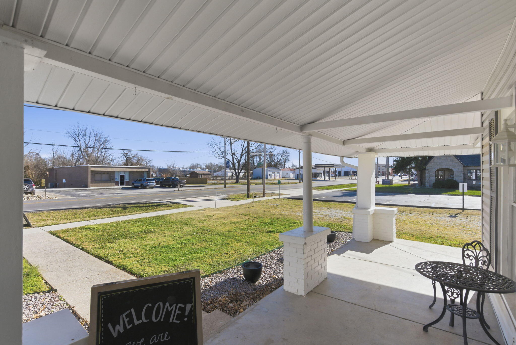 Photo 2 - Commercial Lease for sale – 205 N Main Street  Nixa, MO
