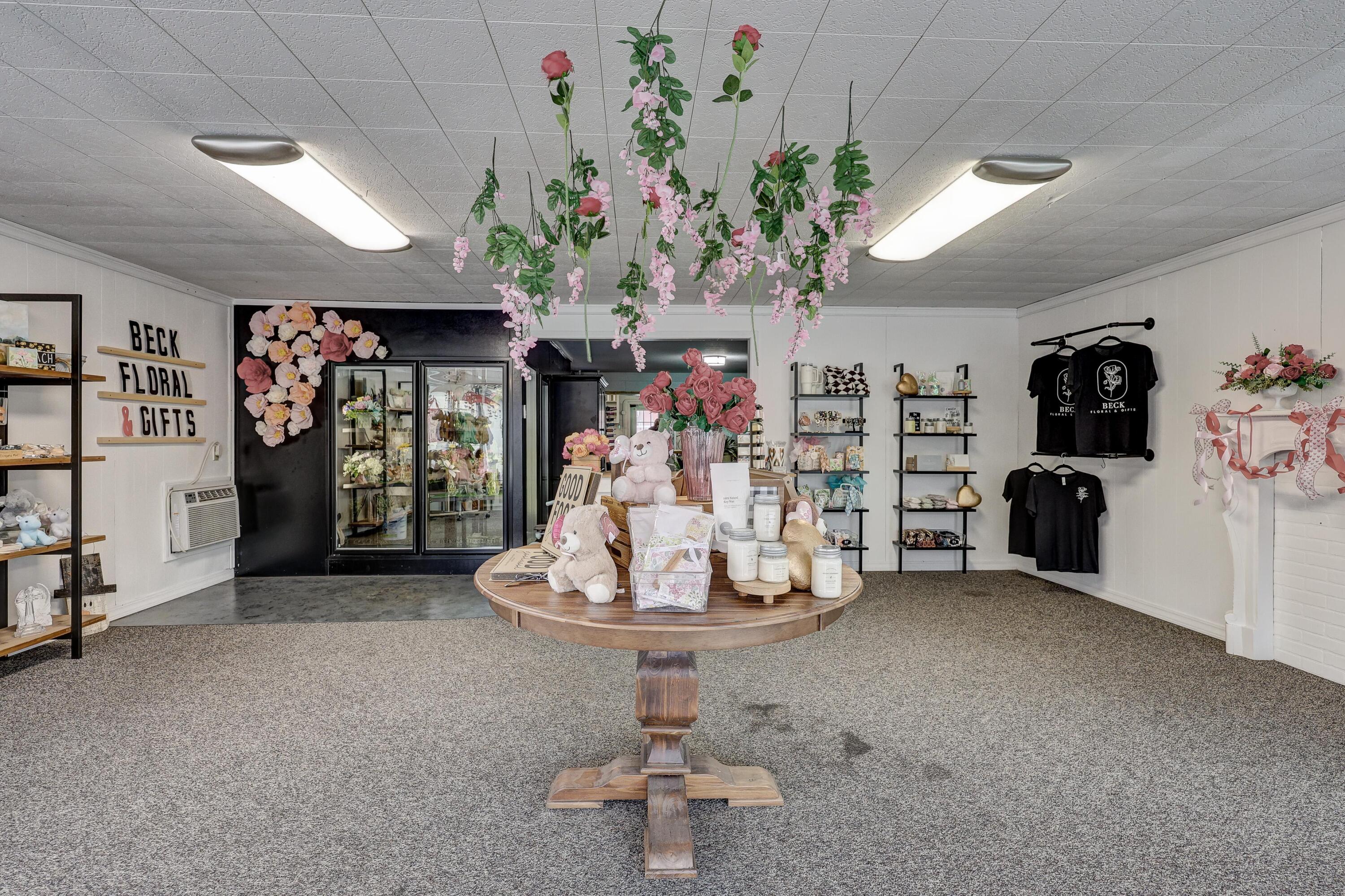 Photo 9 - Commercial Sale for sale – 115 N College Street  Neosho, MO