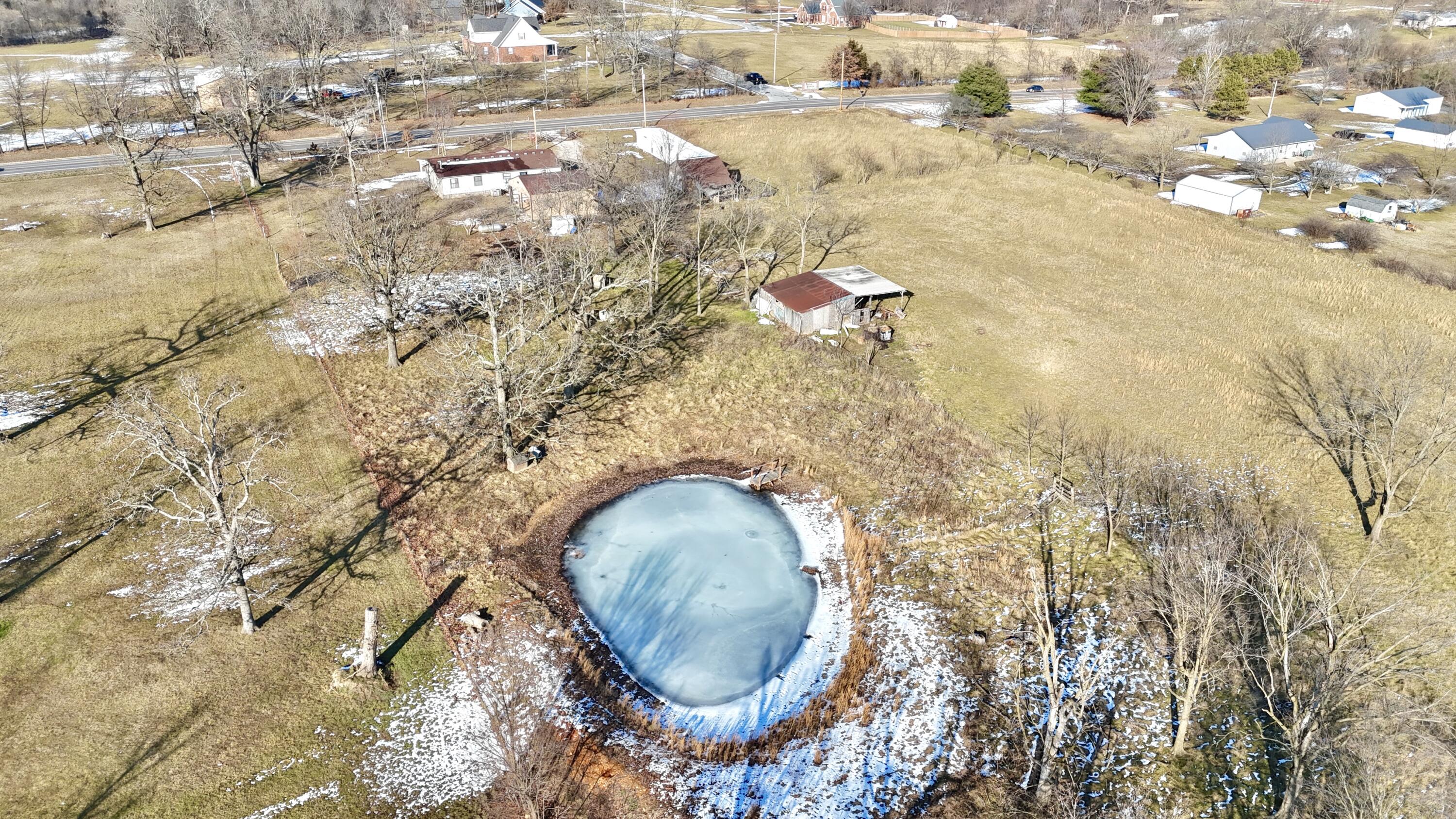 Photo 3 - Residential for sale – 10343  Farm Road 2000   Monett, MO
