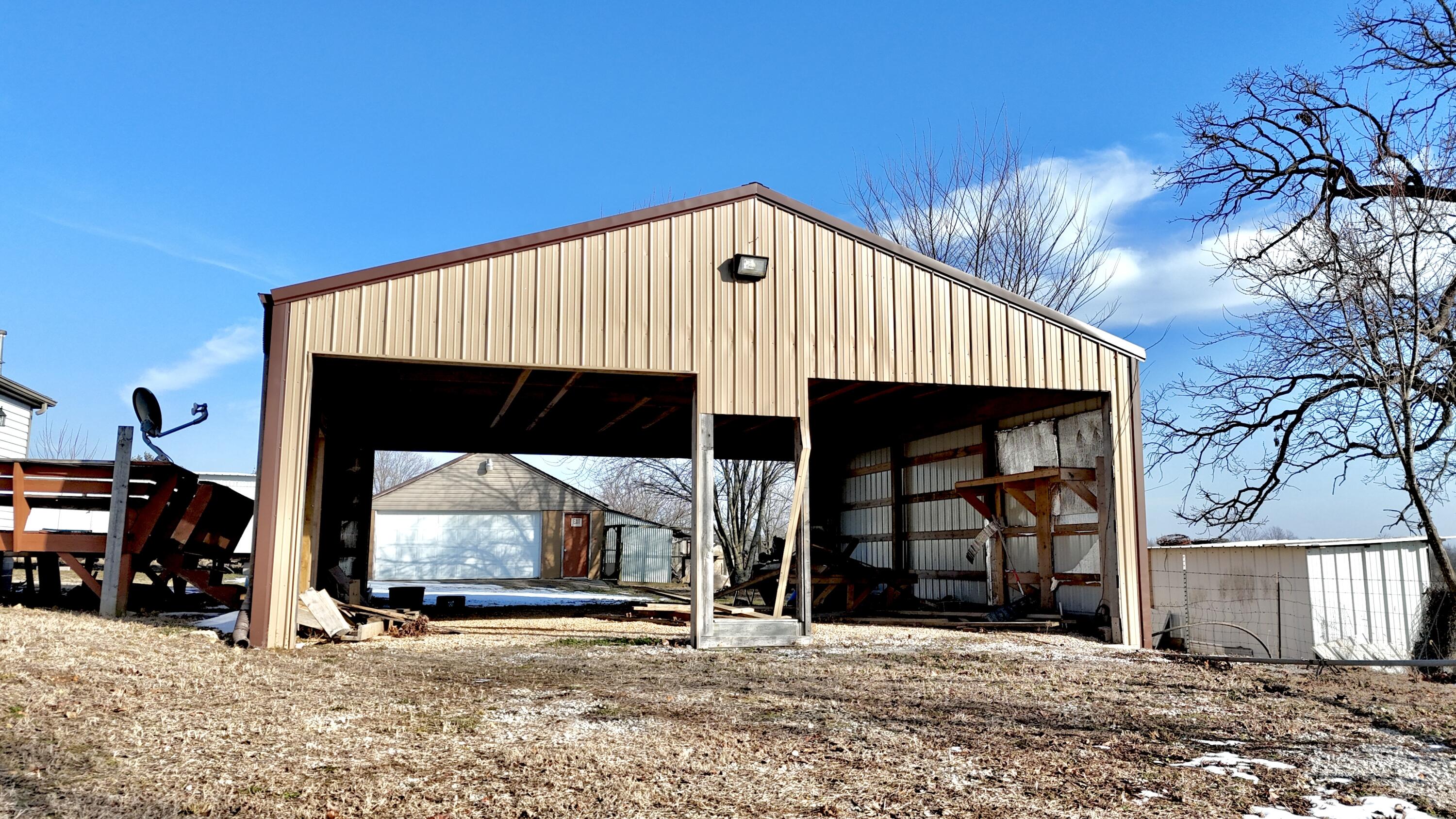 Photo 8 - Residential for sale – 10343  Farm Road 2000   Monett, MO