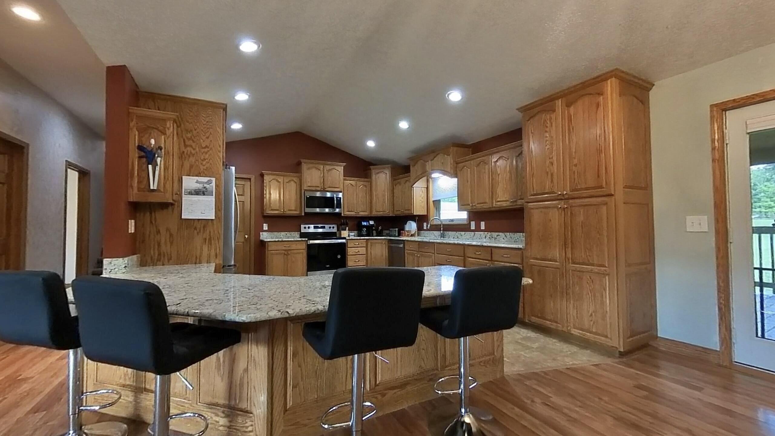 Photo 15 - Residential for sale – 19056  County Road 427   Summersville, MO