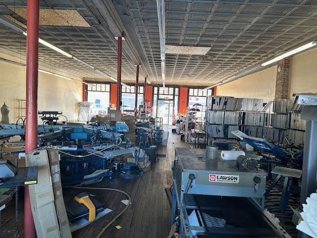 Photo 5 - Commercial Sale for sale – 27  Court Square   Alton, MO