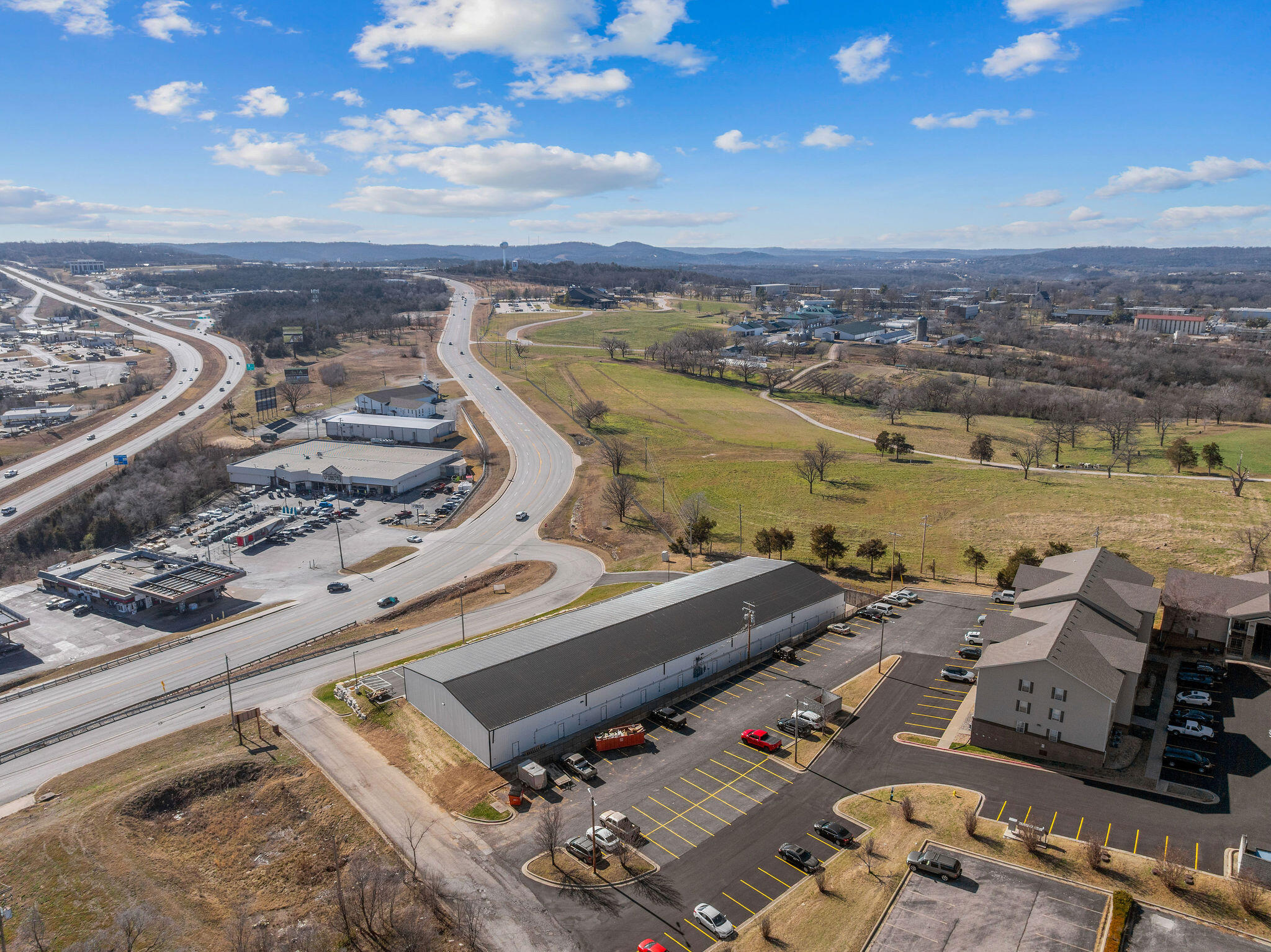 Photo 27 - Commercial Lease for sale – 201  Blue Sky Lane  Hollister, MO