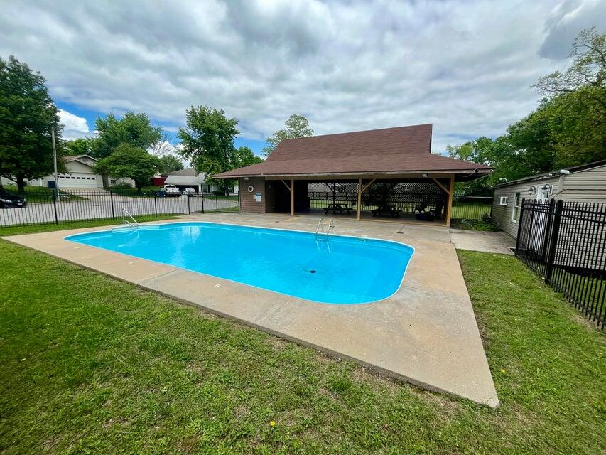 Photo 4 - Residential for sale – 230  Deer Run Road  Branson, MO