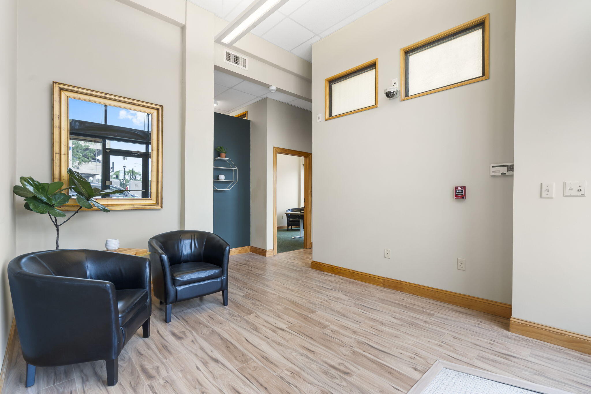 Photo 6 - Commercial Lease for sale – 324  Park Central   Springfield, MO