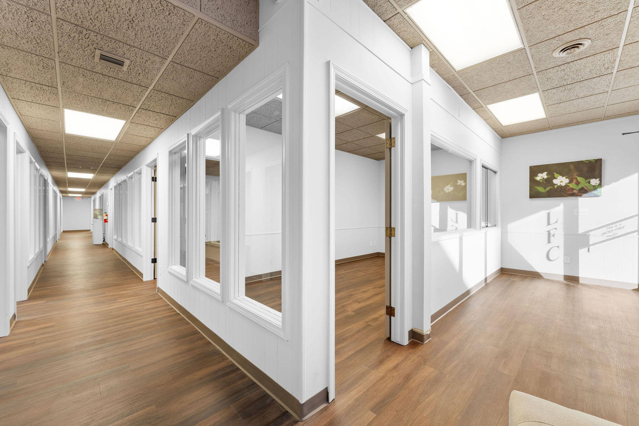 Photo 3 - Commercial Lease for sale – 205 W Atlantic Street  Branson, MO