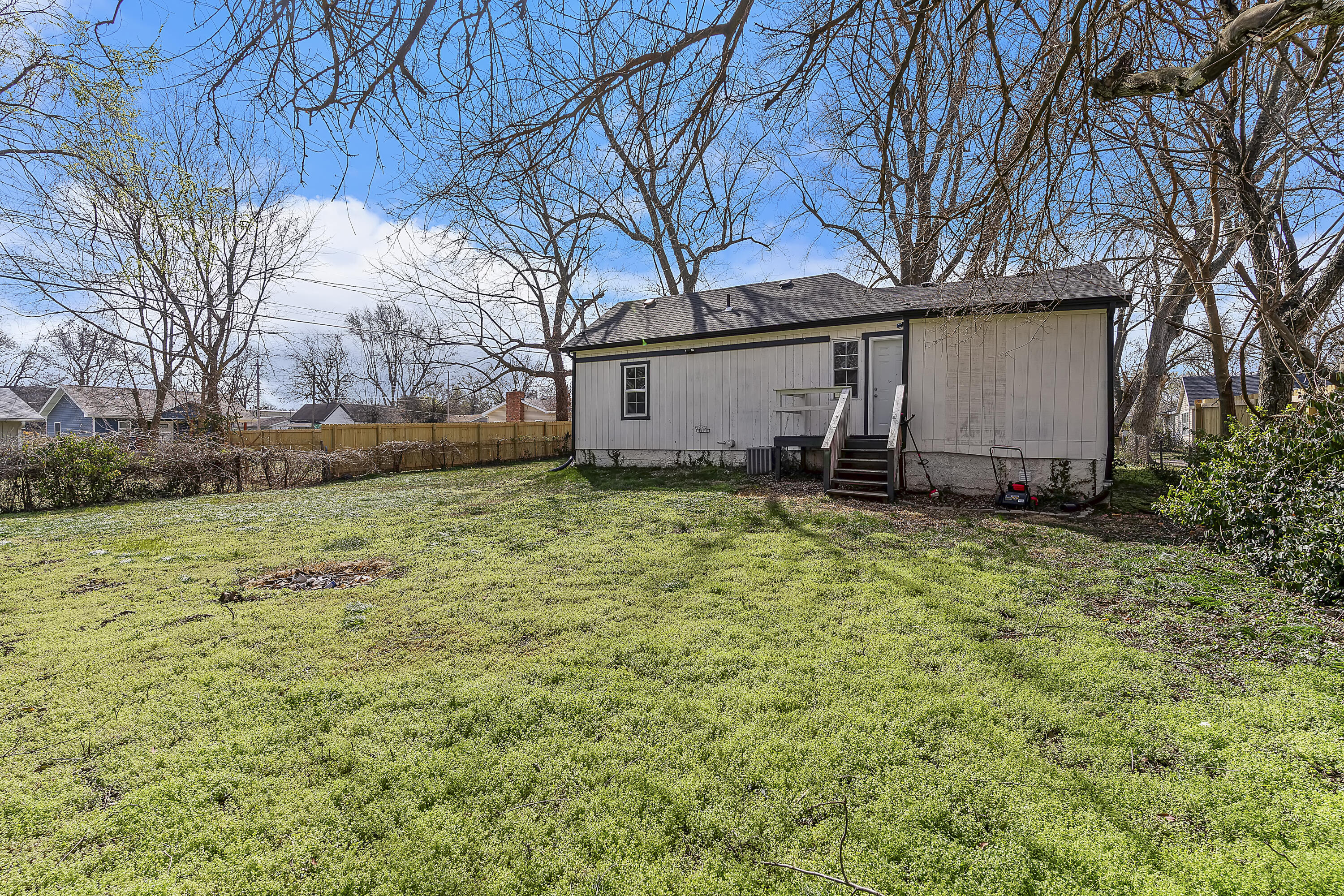 Photo 28 - Residential for sale – 2517 W Phelps Street  Springfield, MO