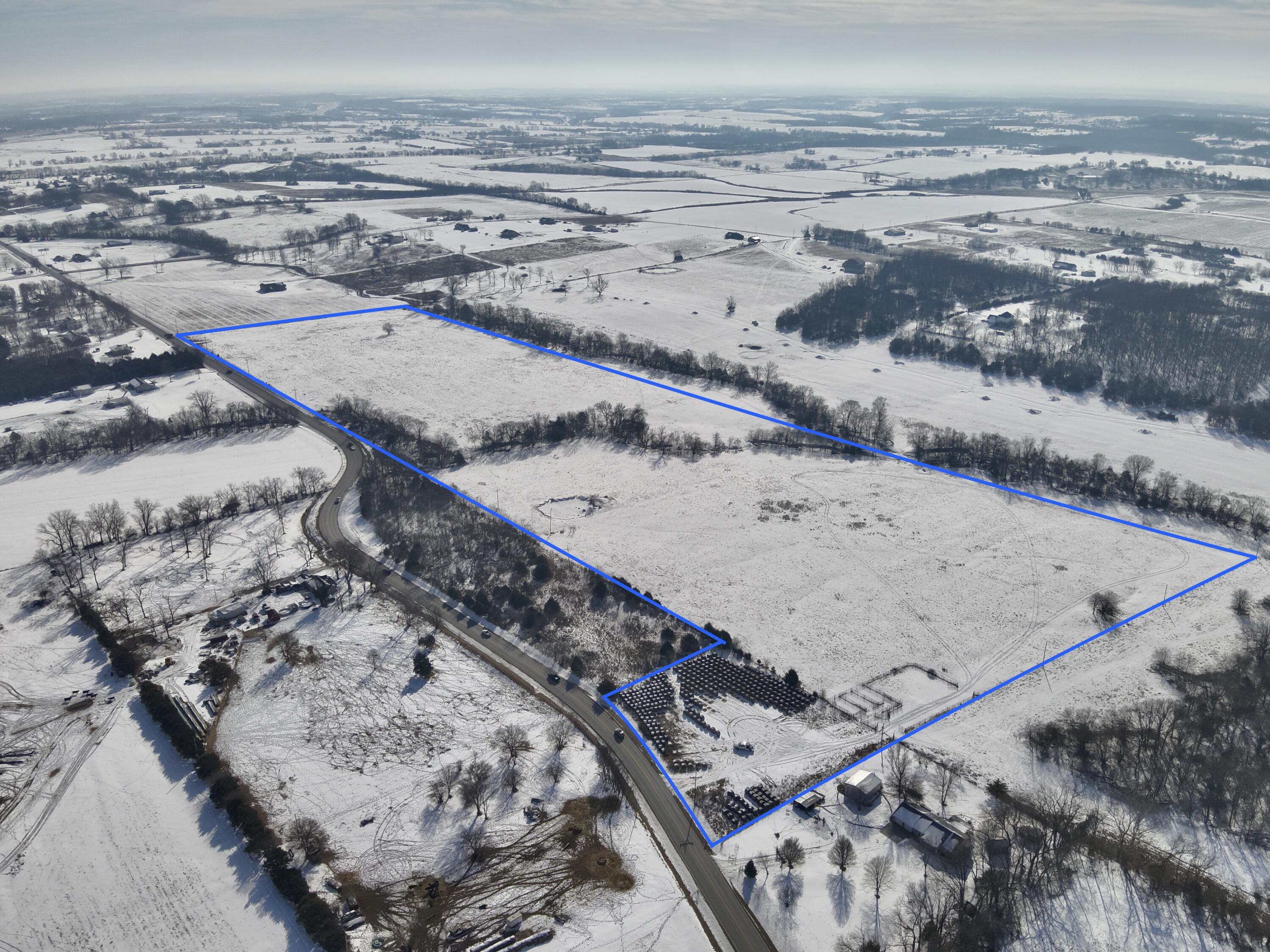 Land for sale – 000  32   Bolivar, MO