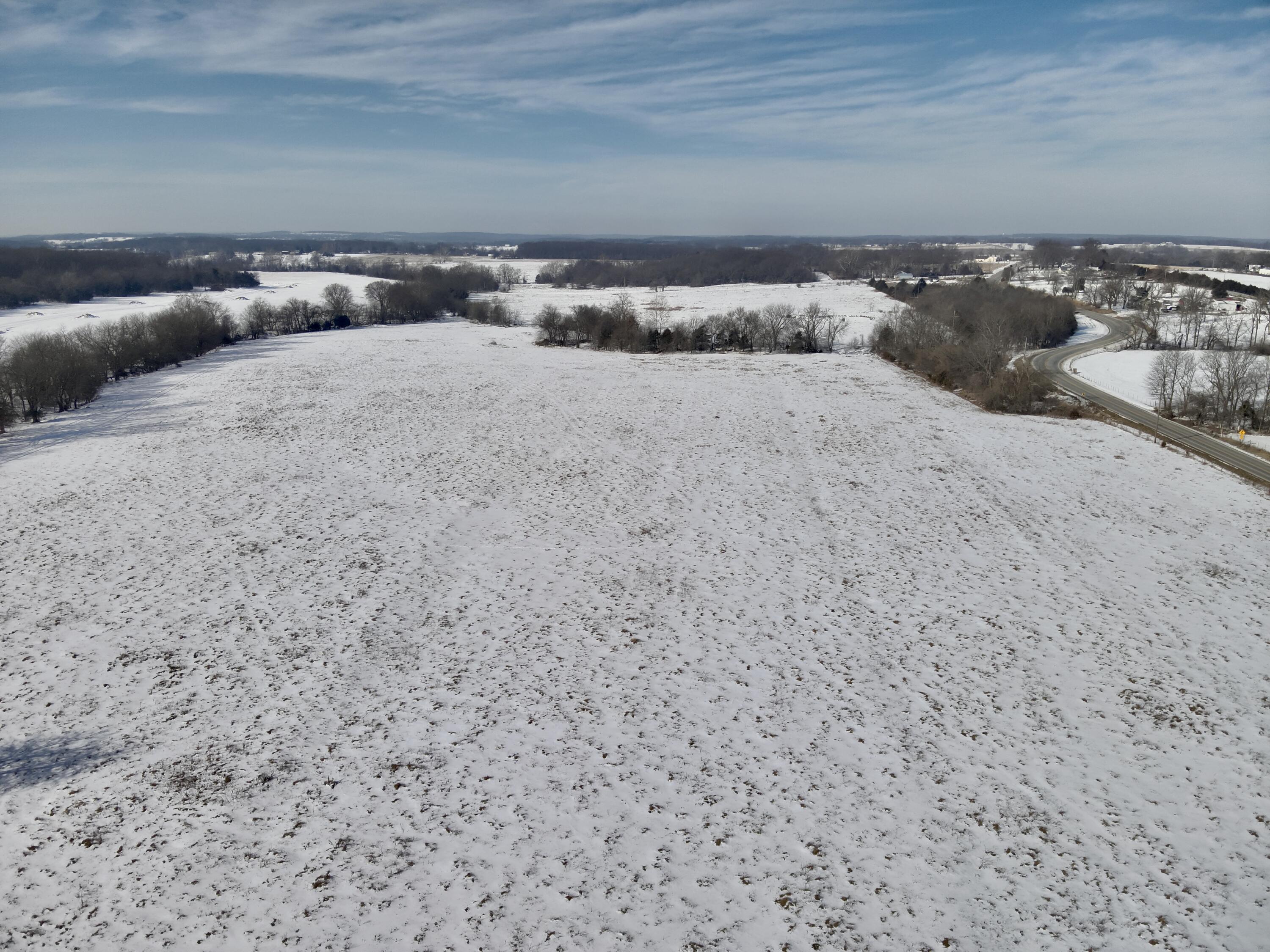 Photo 7 - Land for sale – 000  32   Bolivar, MO