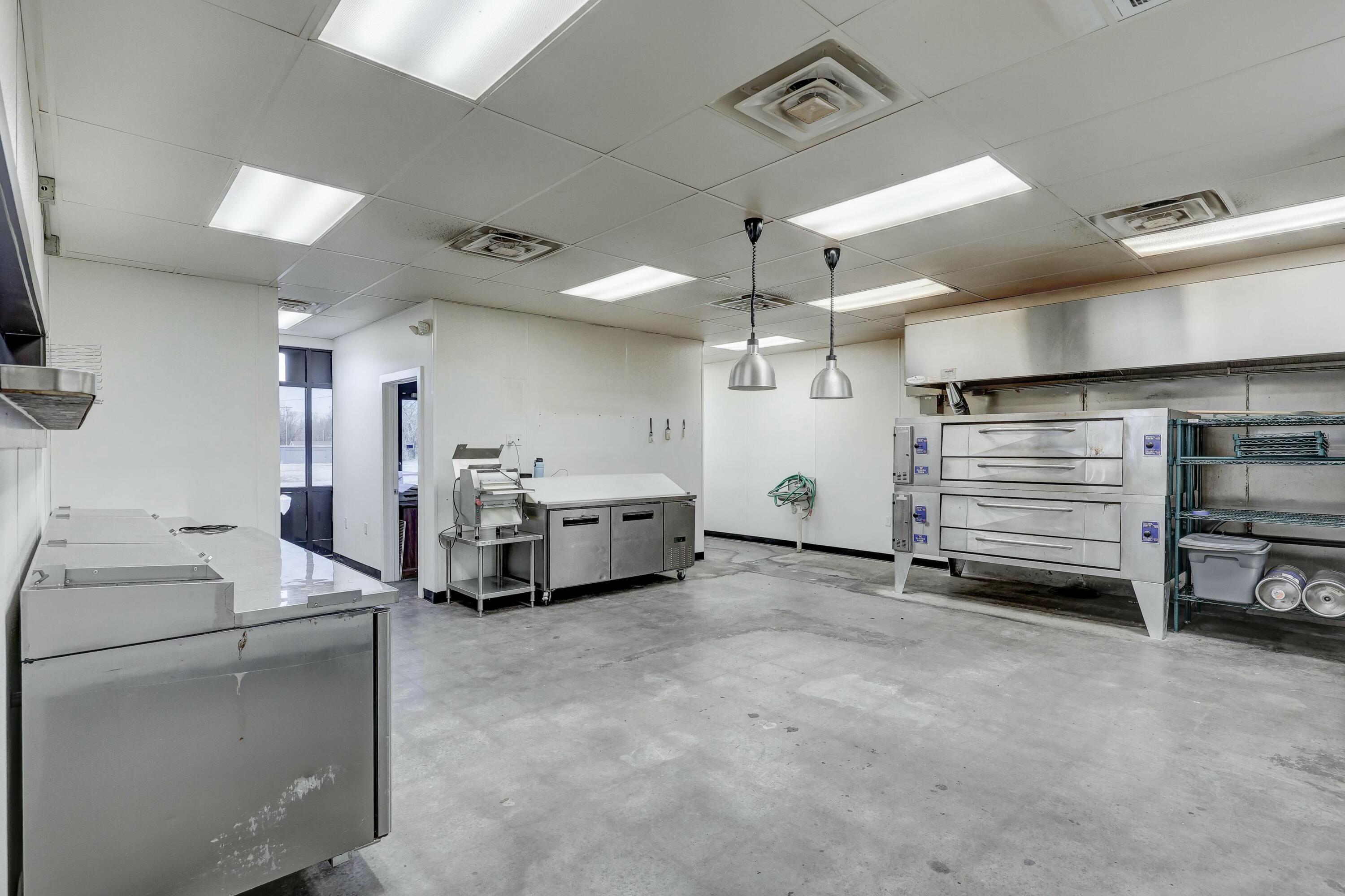 Photo 23 - Commercial Sale for sale – 111 N Madison Street  Webb City, MO