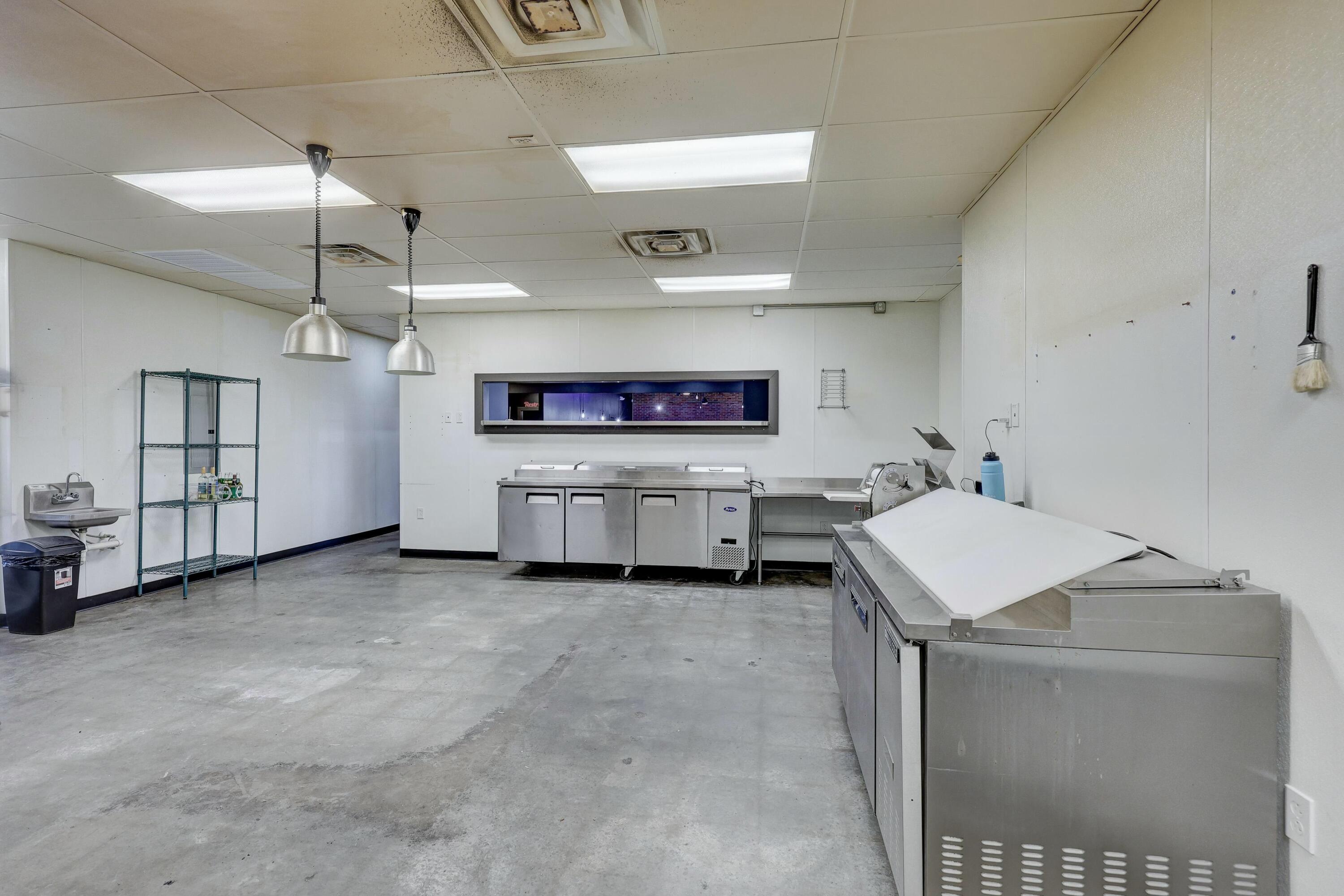 Photo 26 - Commercial Sale for sale – 111 N Madison Street  Webb City, MO