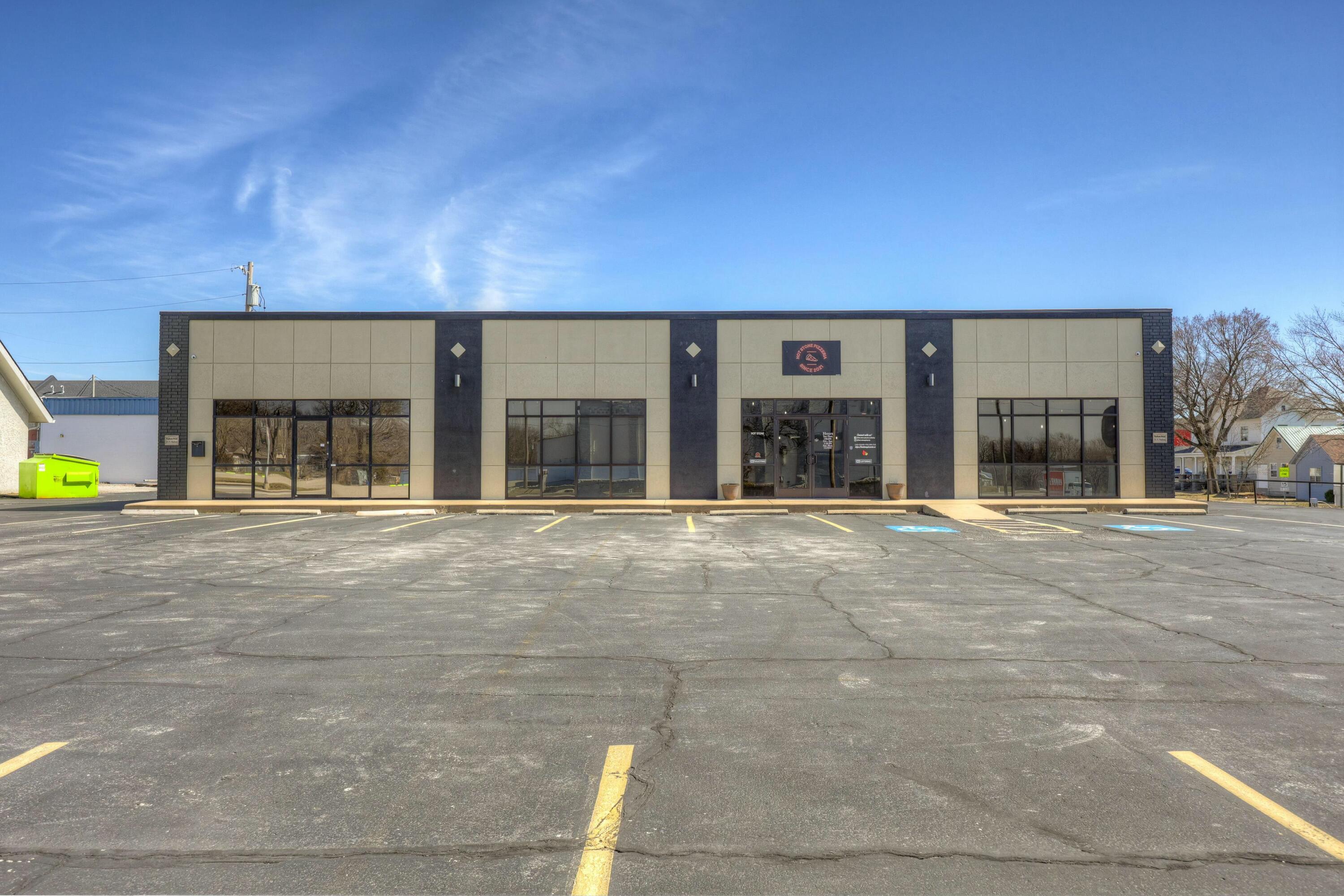 Commercial Sale for sale – 111 N Madison Street  Webb City, MO