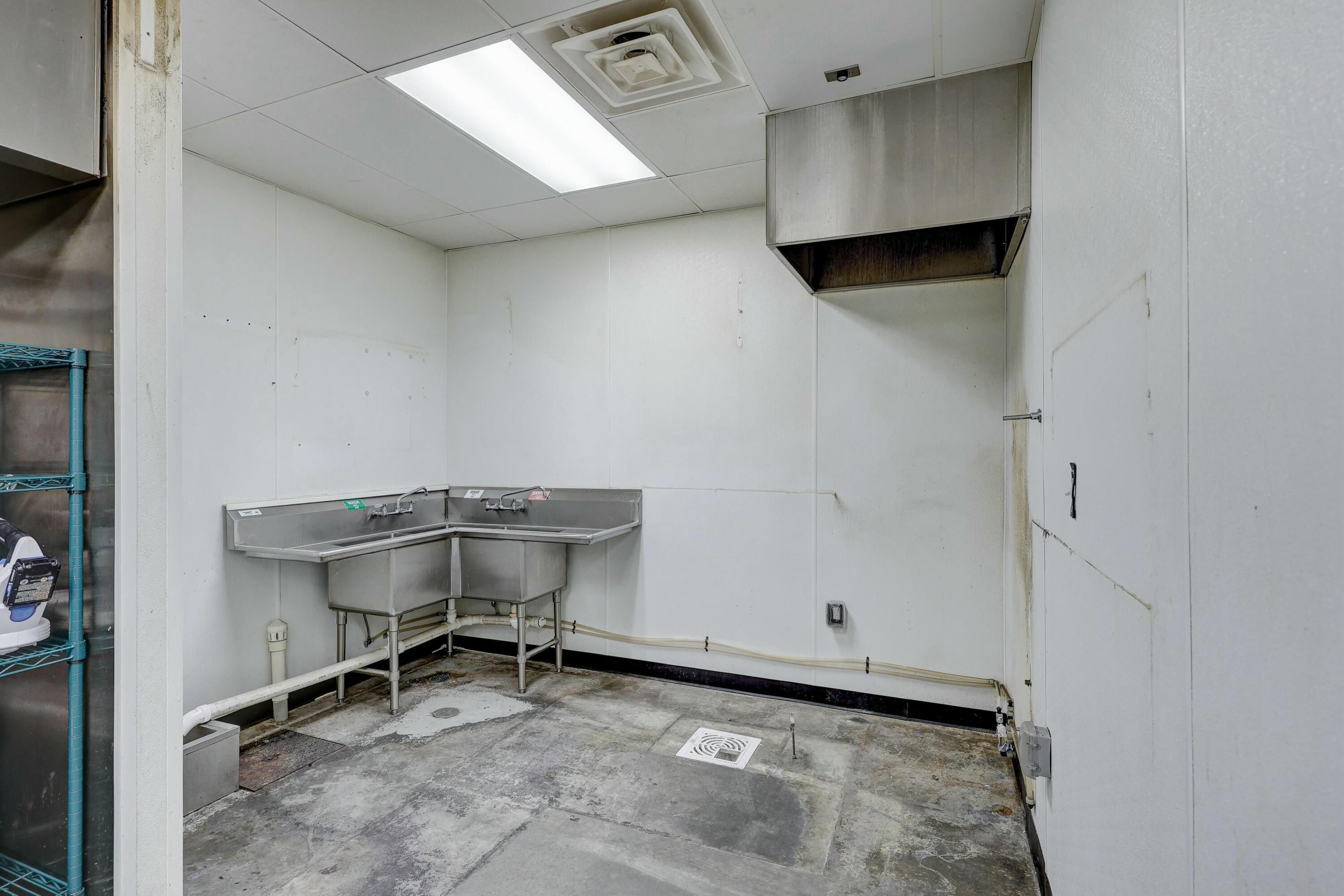 Photo 27 - Commercial Sale for sale – 111 N Madison Street  Webb City, MO