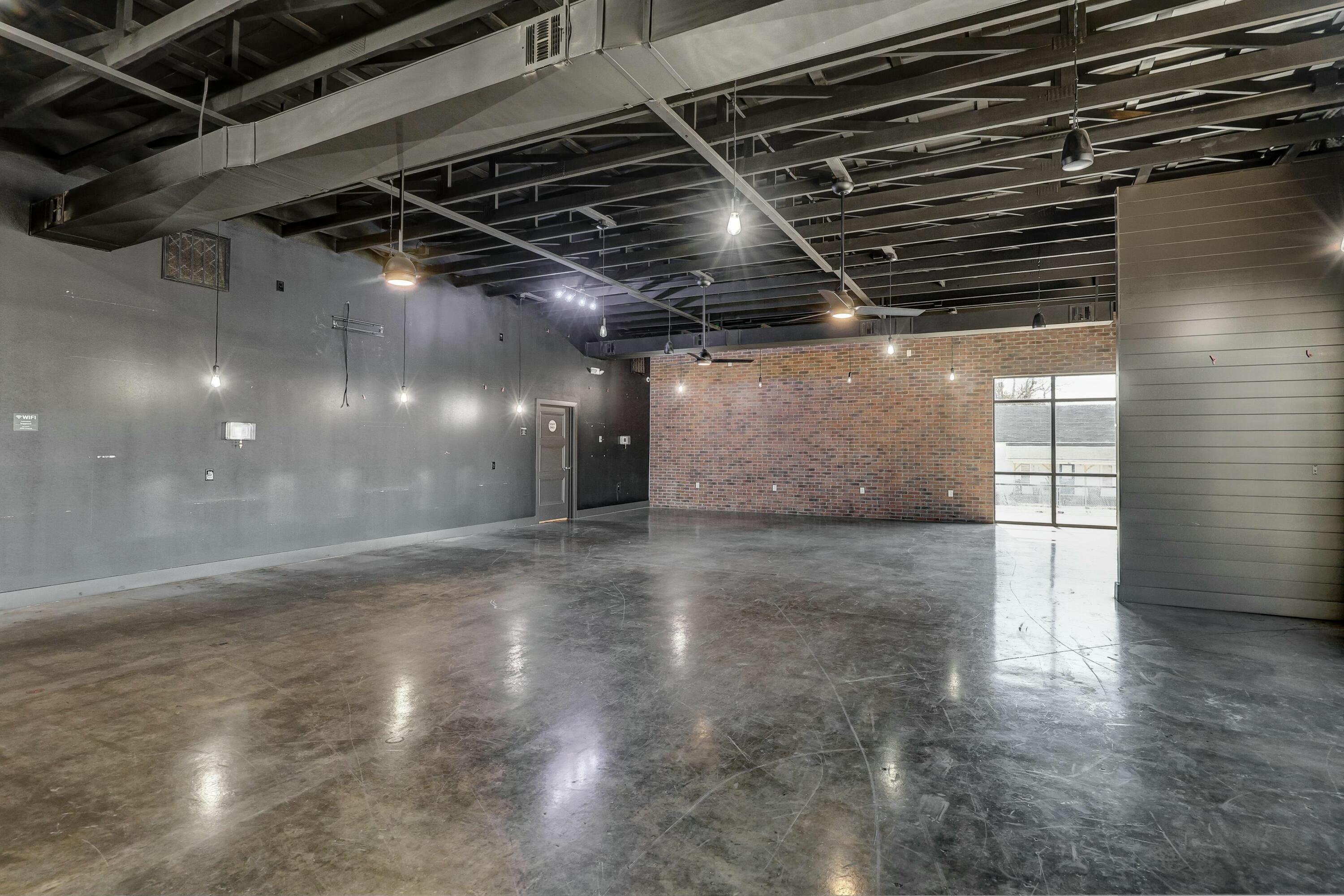Photo 5 - Commercial Sale for sale – 111 N Madison Street  Webb City, MO