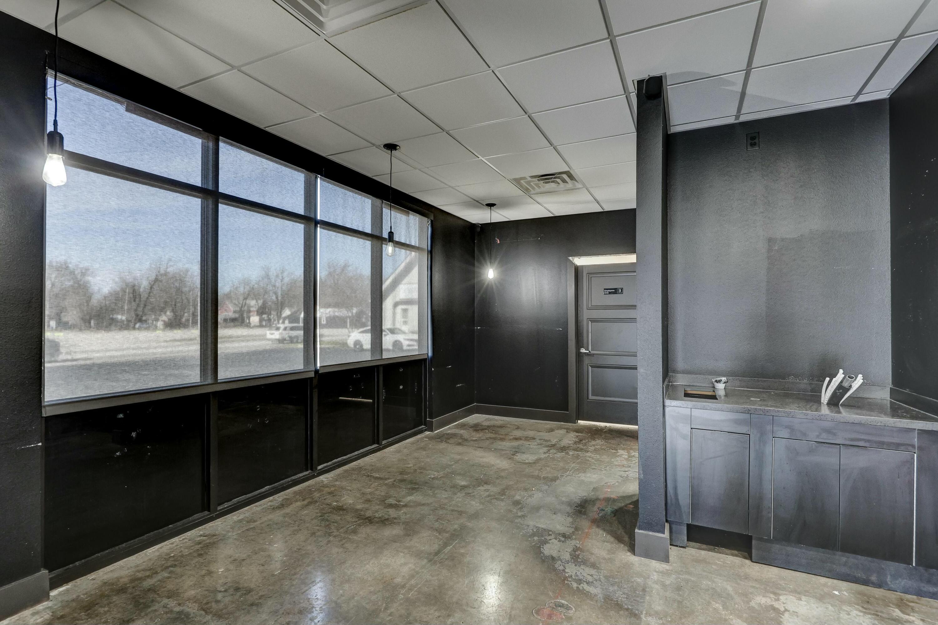 Photo 6 - Commercial Sale for sale – 111 N Madison Street  Webb City, MO