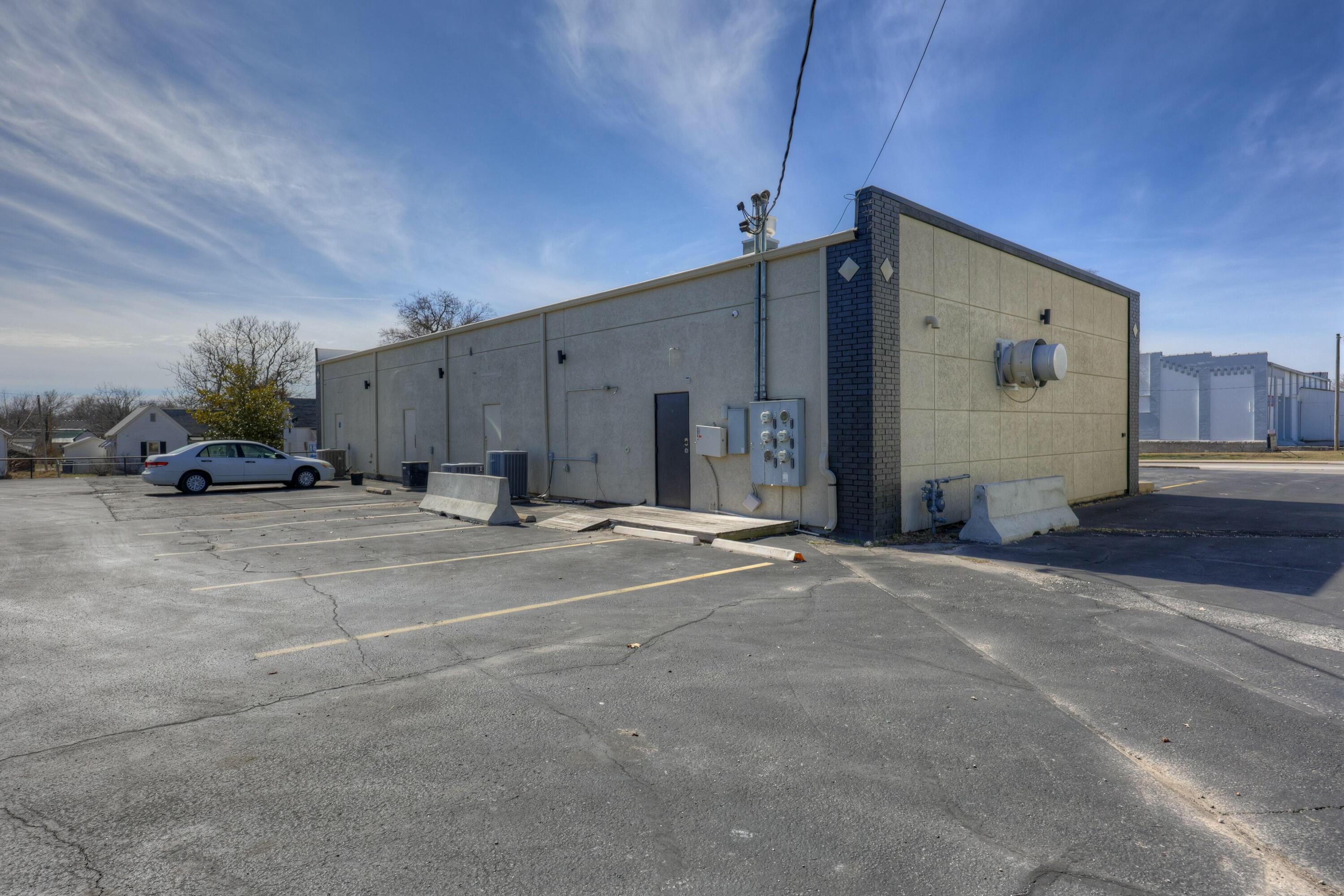 Photo 32 - Commercial Sale for sale – 111 N Madison Street  Webb City, MO