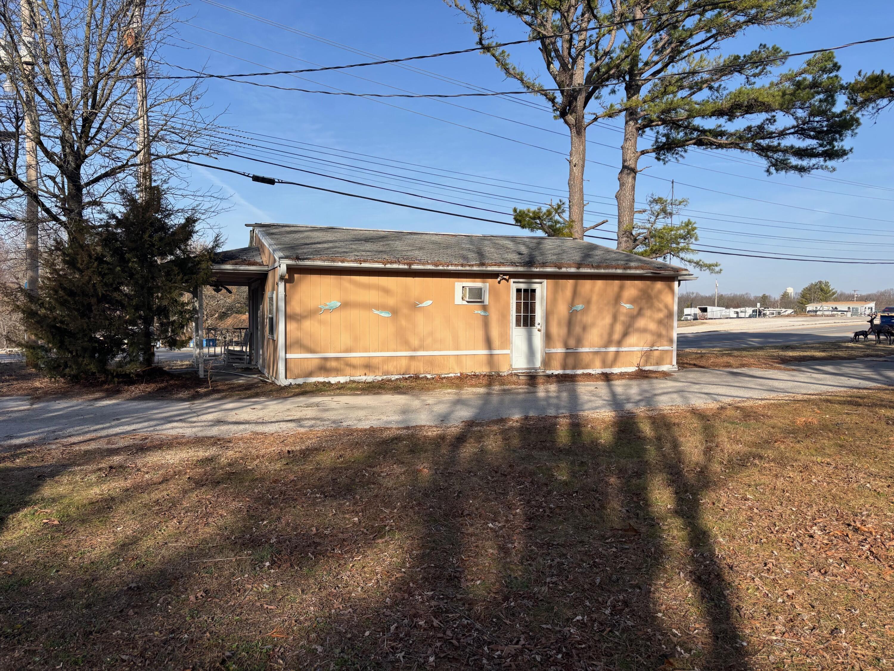 Photo 7 - Commercial Sale for sale – 8835 E State Highway 76   Branson West, MO