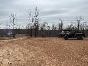 Photo 7 - Land for sale – Lot 11  Wilshire Boulevard  Pineville, MO