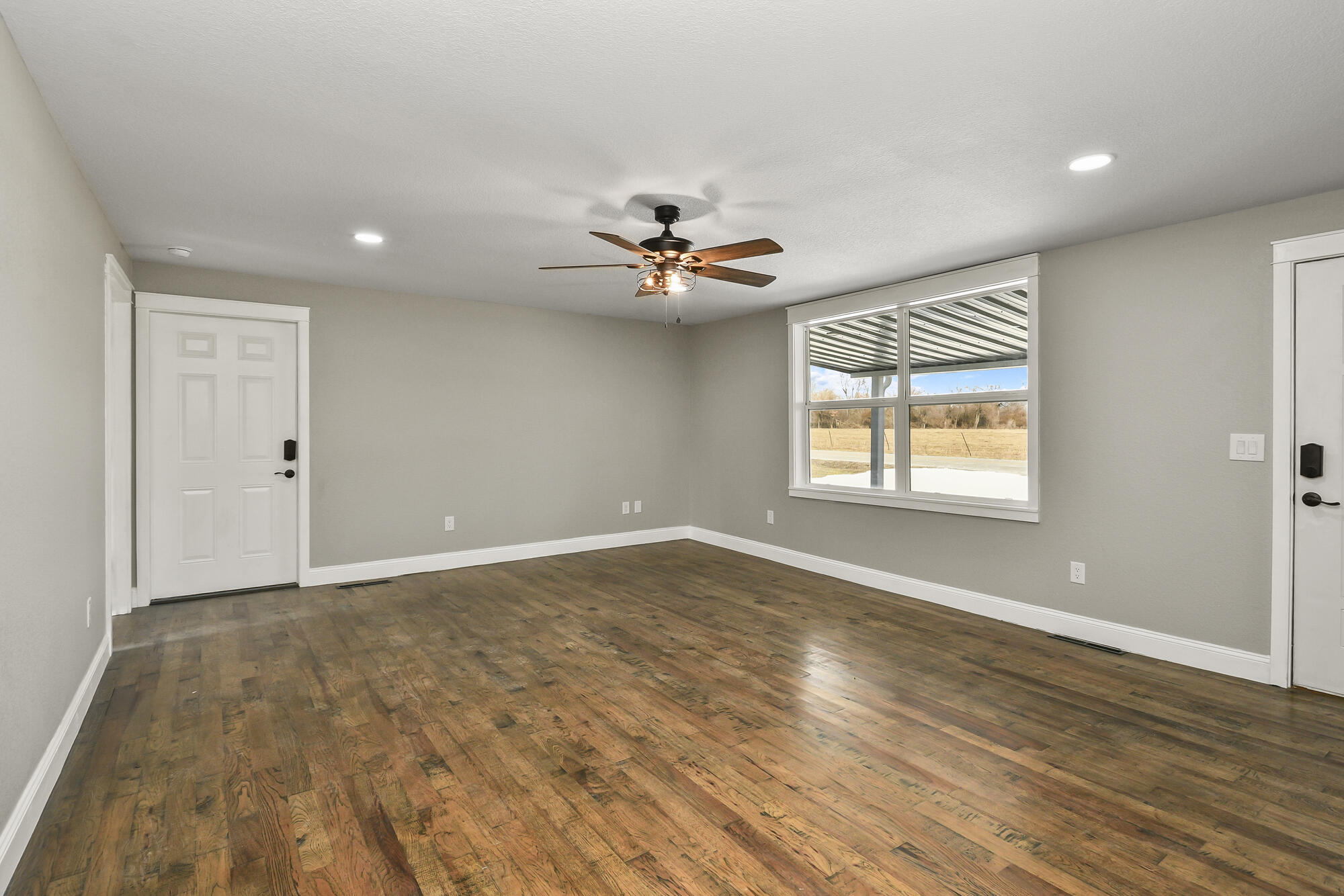 Photo 11 - Residential for sale – 7138 W Farm Rd 136   Springfield, MO