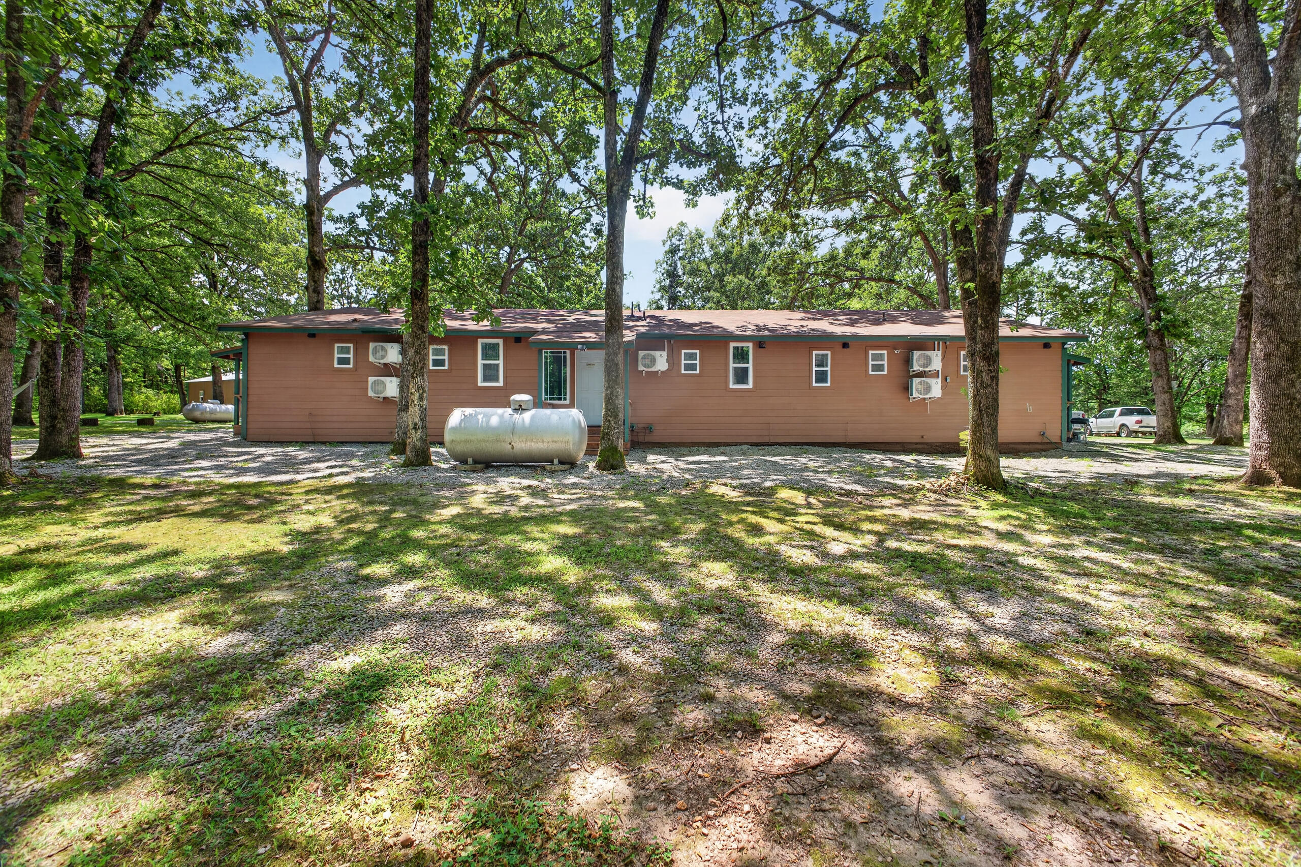 Photo 41 - Residential for sale – 411  Moon Valley Road  Lebanon, MO