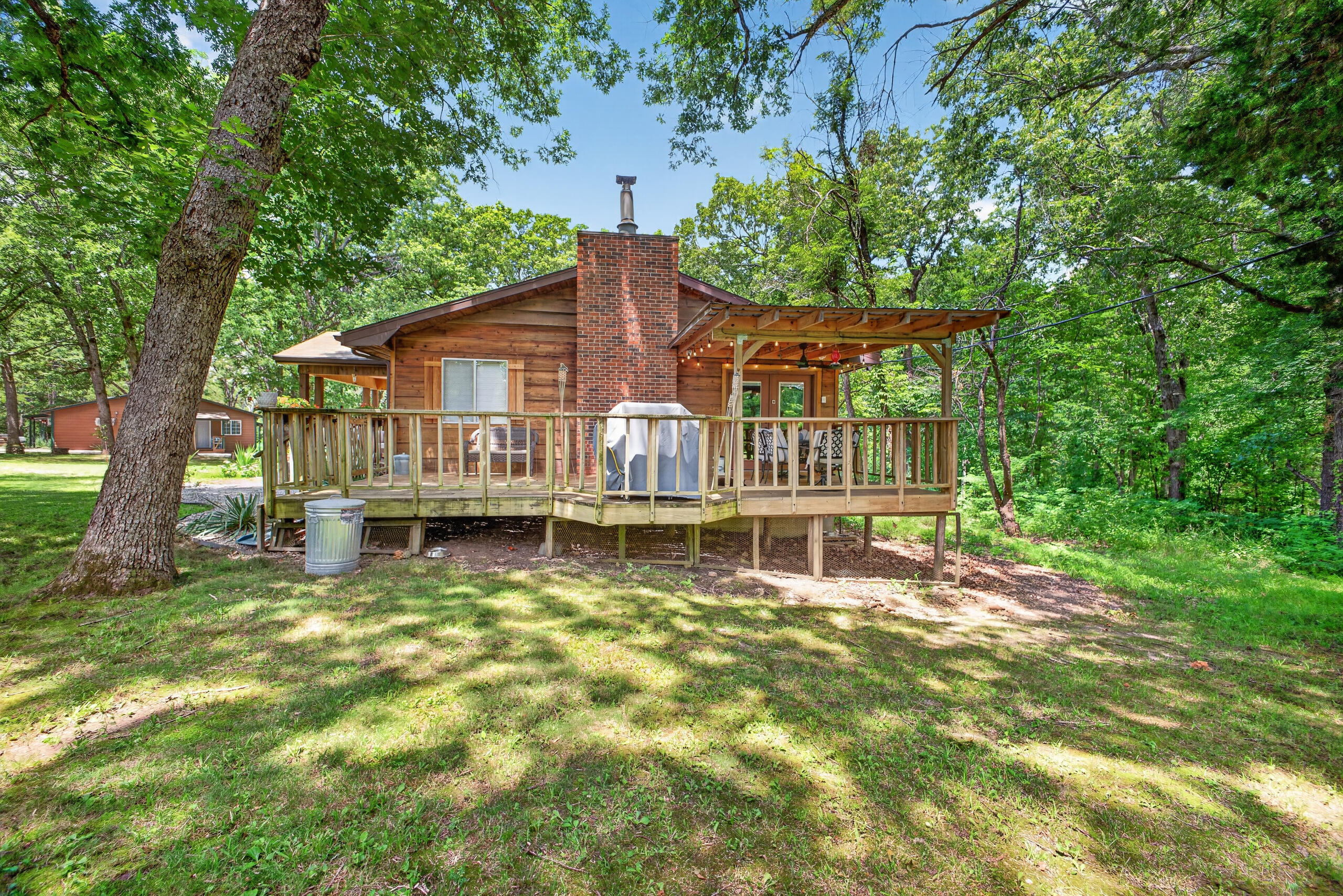 Photo 4 - Residential for sale – 411  Moon Valley Road  Lebanon, MO