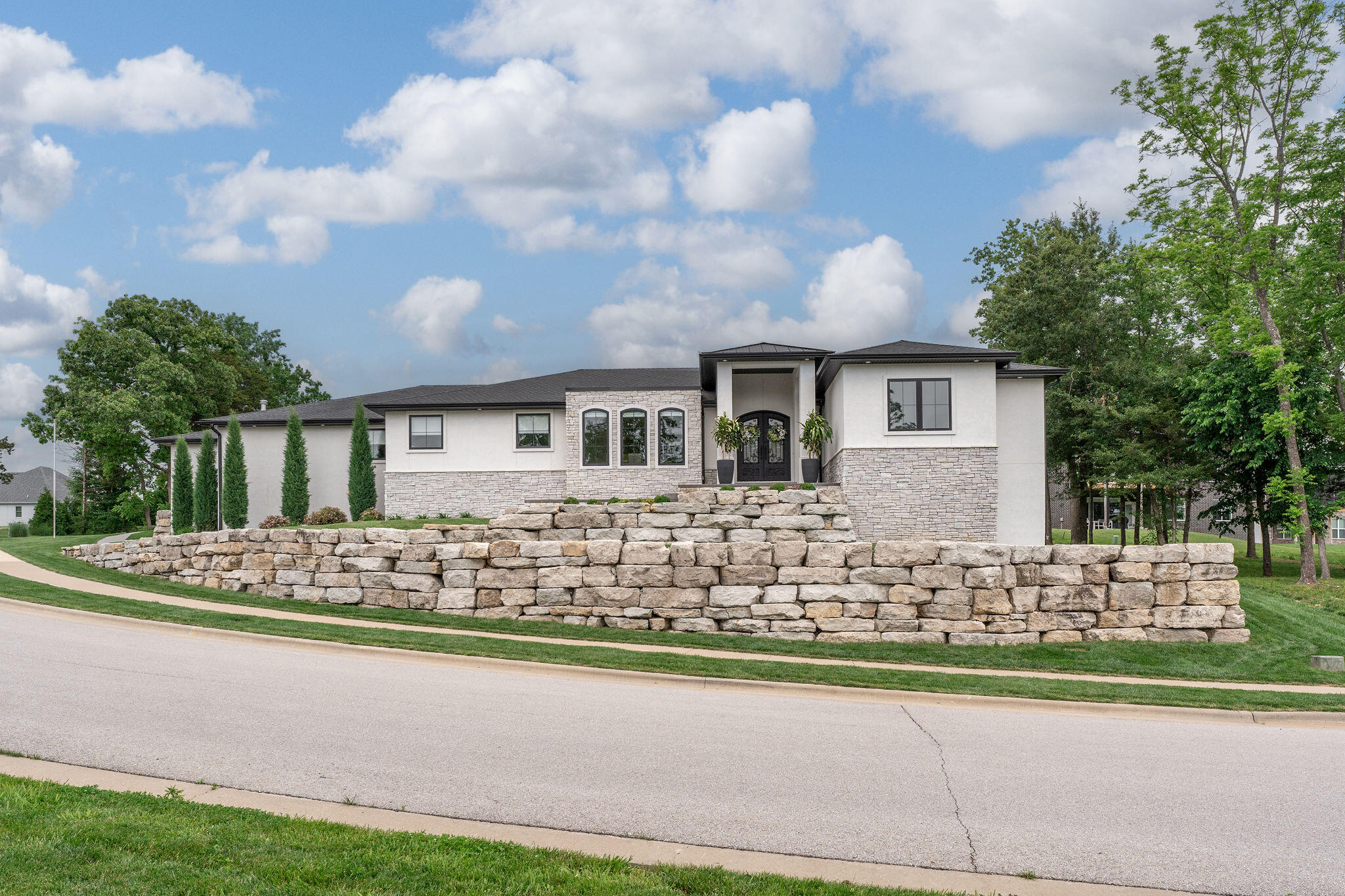 Photo 71 - Residential for sale – 3705 E Cypress   Springfield, MO