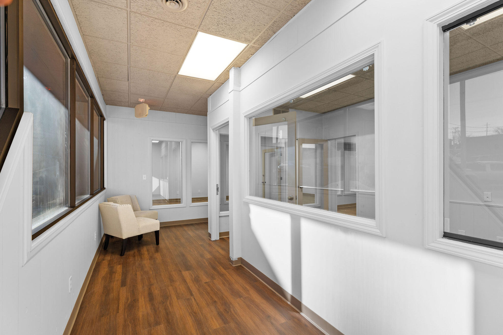 Photo 2 - Commercial Lease for sale – 205 W Atlantic Street  Branson, MO