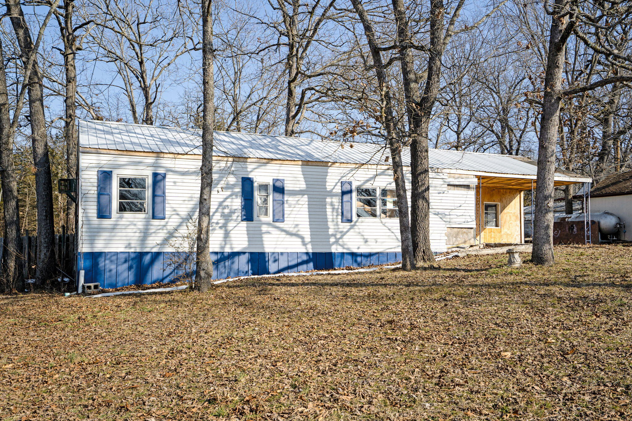 Photo 8 - Residential for sale – 4013  White Oak Road  Merriam Woods, MO
