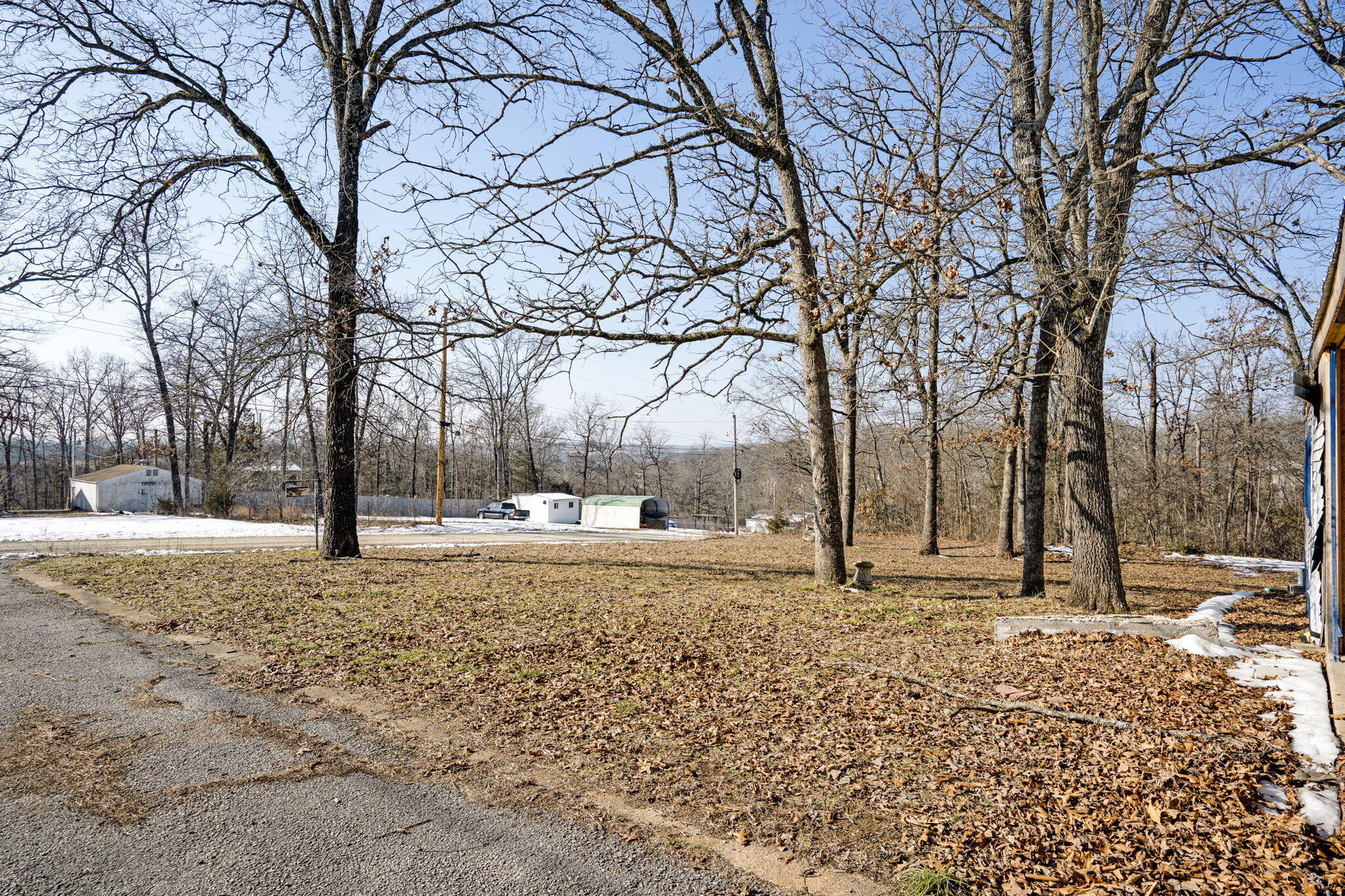 Photo 10 - Residential for sale – 4013  White Oak Road  Merriam Woods, MO