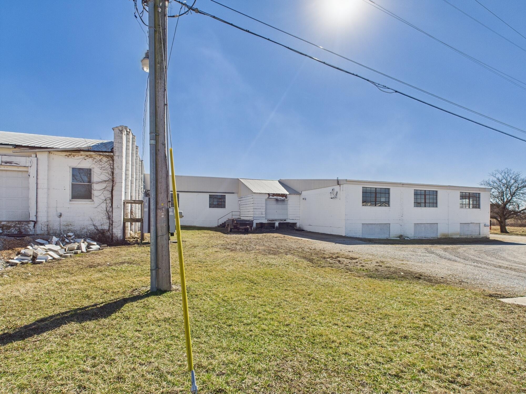 Photo 5 - Commercial Sale for sale – 115  Cedar Street  Licking, MO