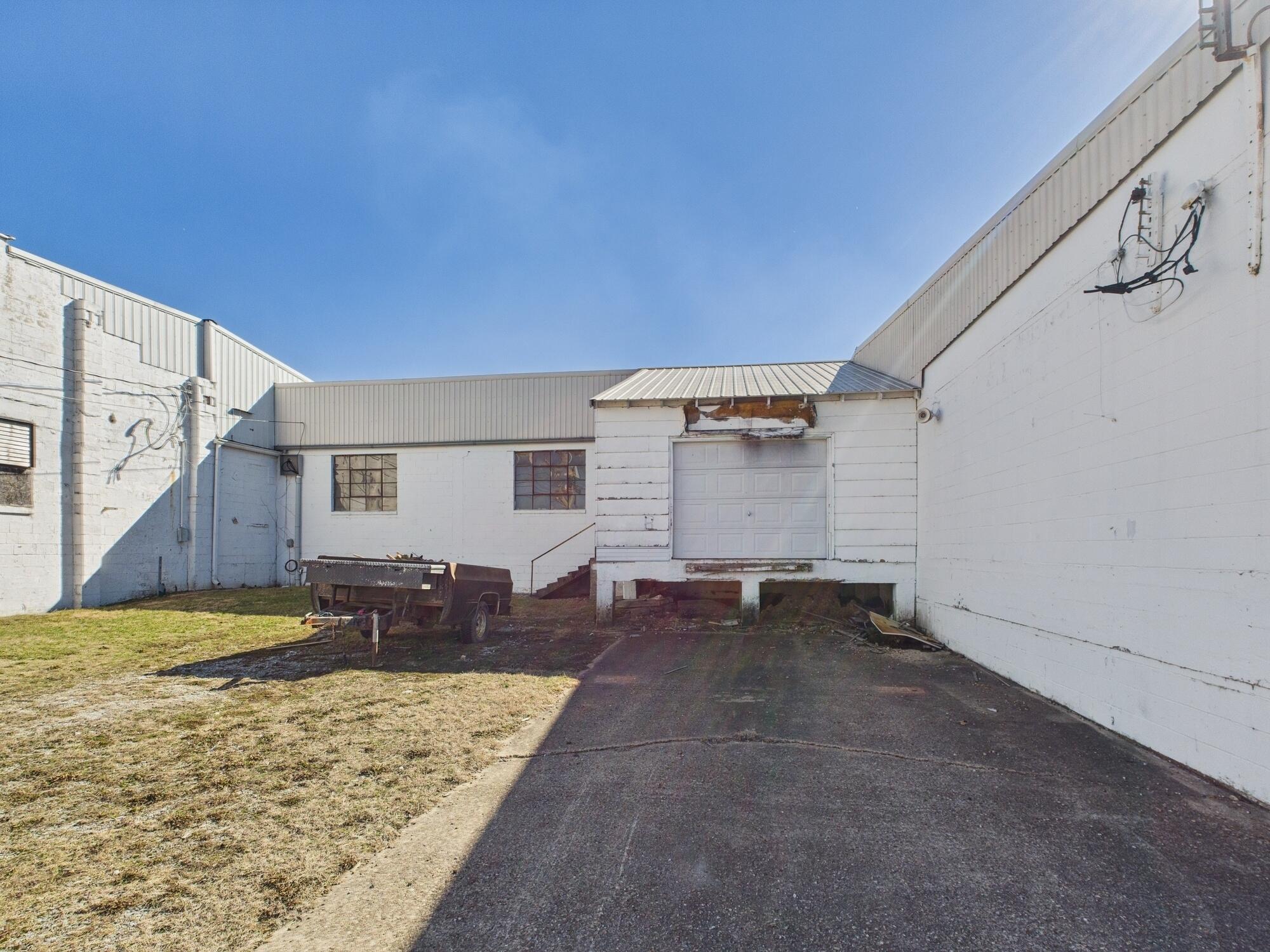Photo 8 - Commercial Sale for sale – 115  Cedar Street  Licking, MO