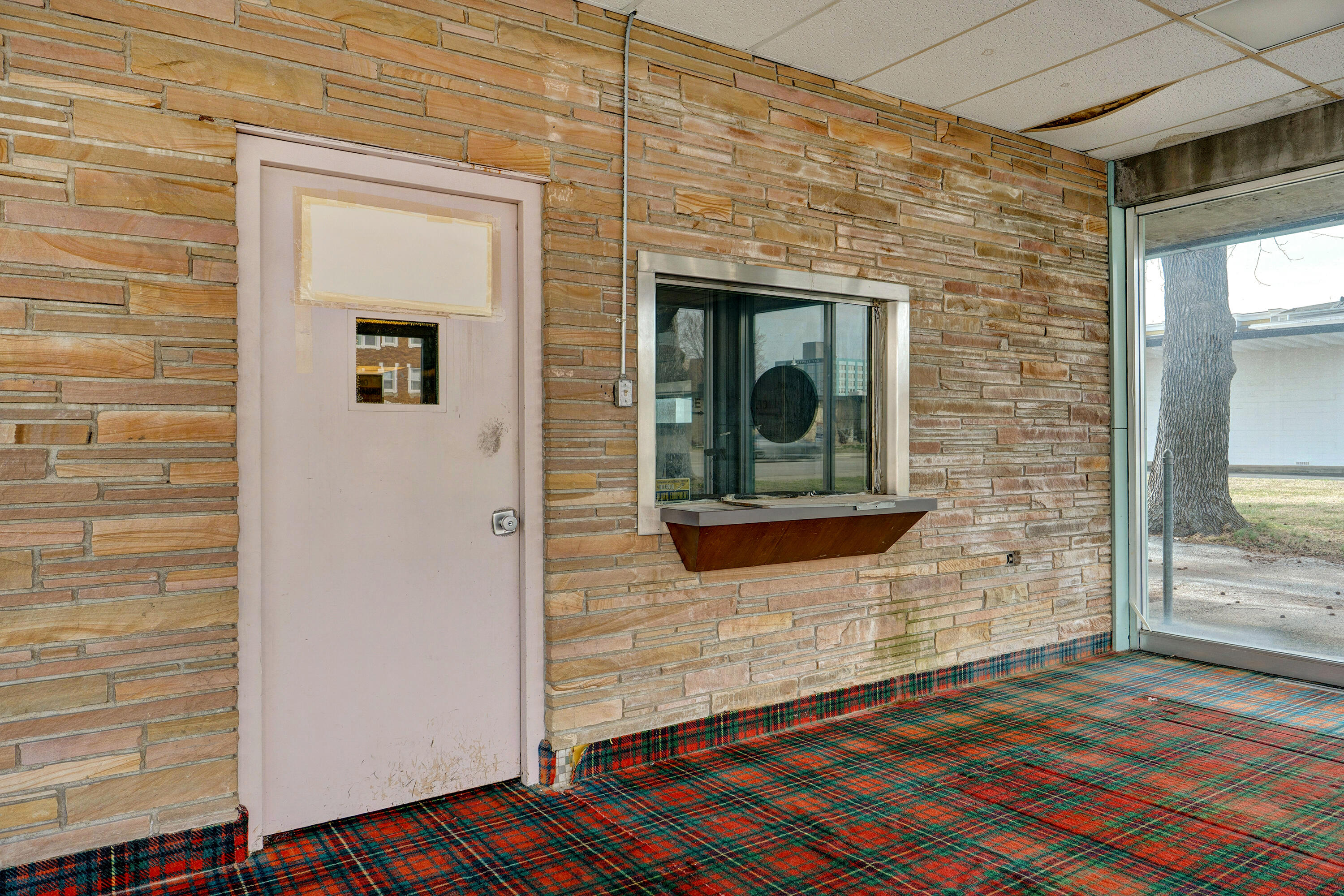 Photo 11 - Commercial Sale for sale – 532 E Walnut Street  Springfield, MO