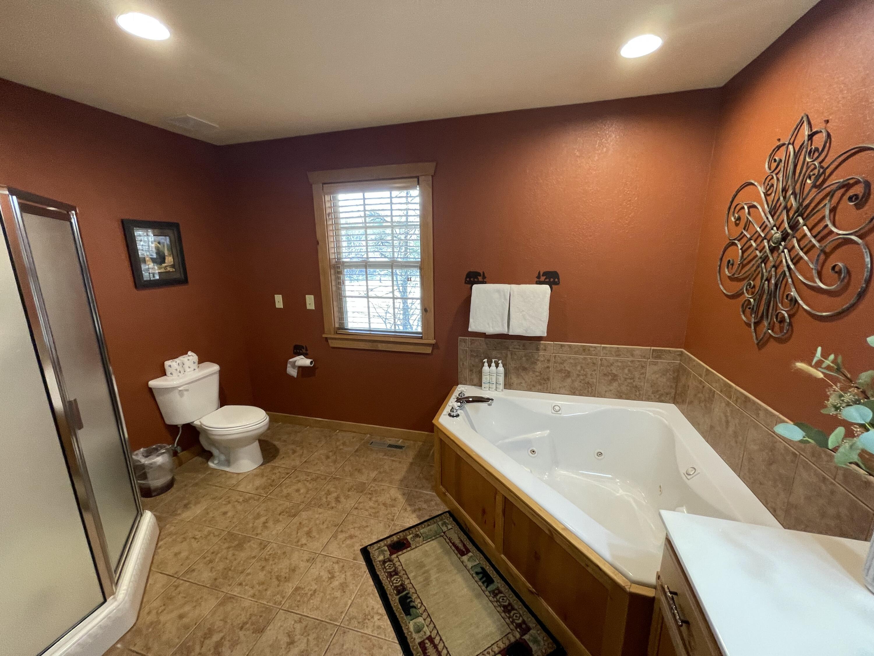 Photo 33 - Residential for sale – 101  Lost Creek Circle  Branson West, MO