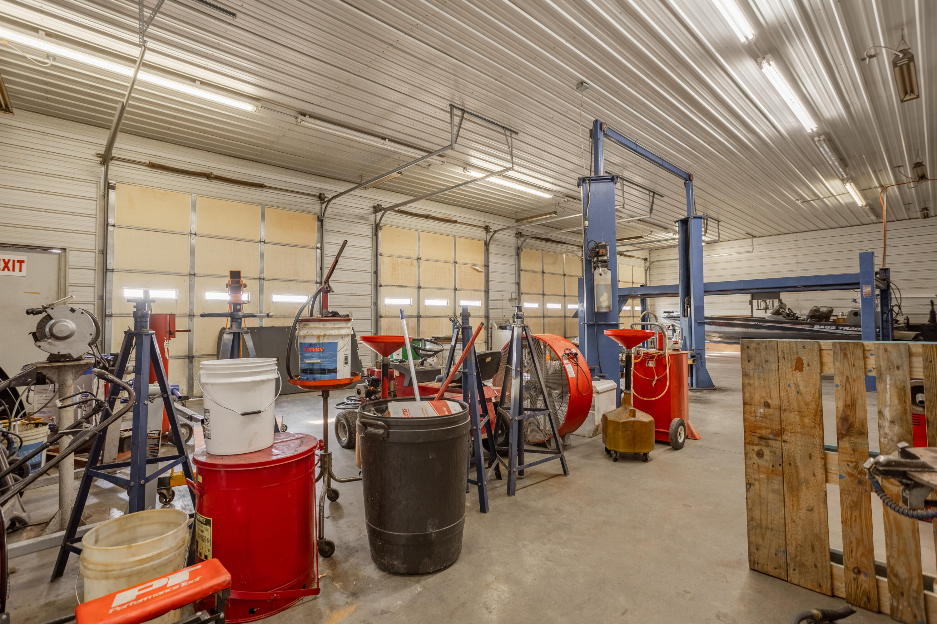Photo 23 - Commercial Sale for sale – 3111 S Springfield Avenue  Bolivar, MO