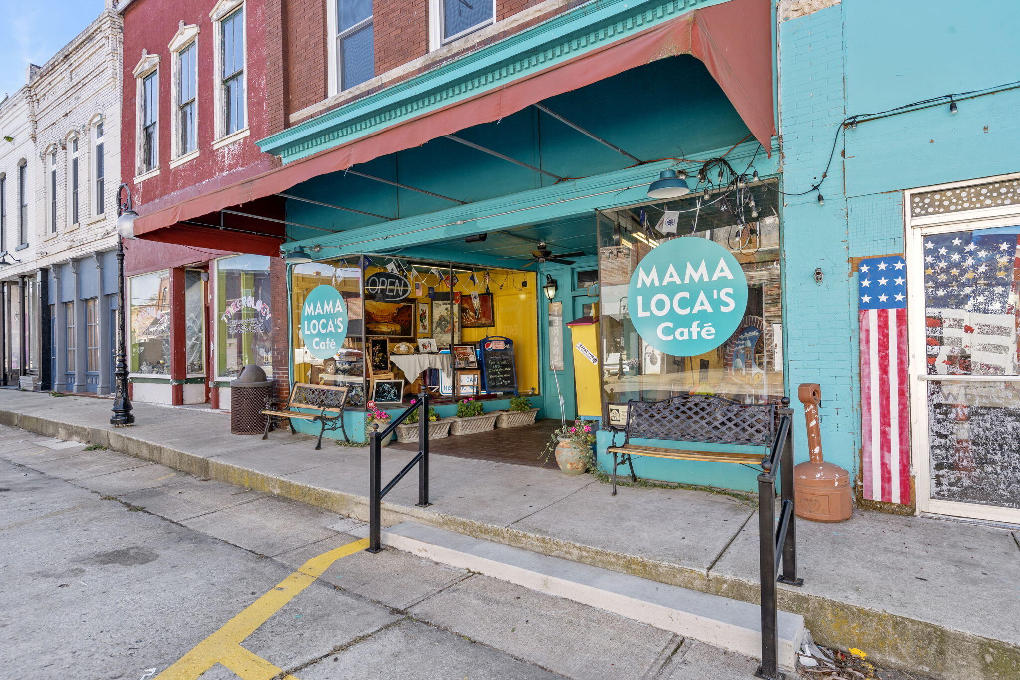 Photo 5 - Commercial Sale for sale – 111-115 W Main Street  Ash Grove, MO