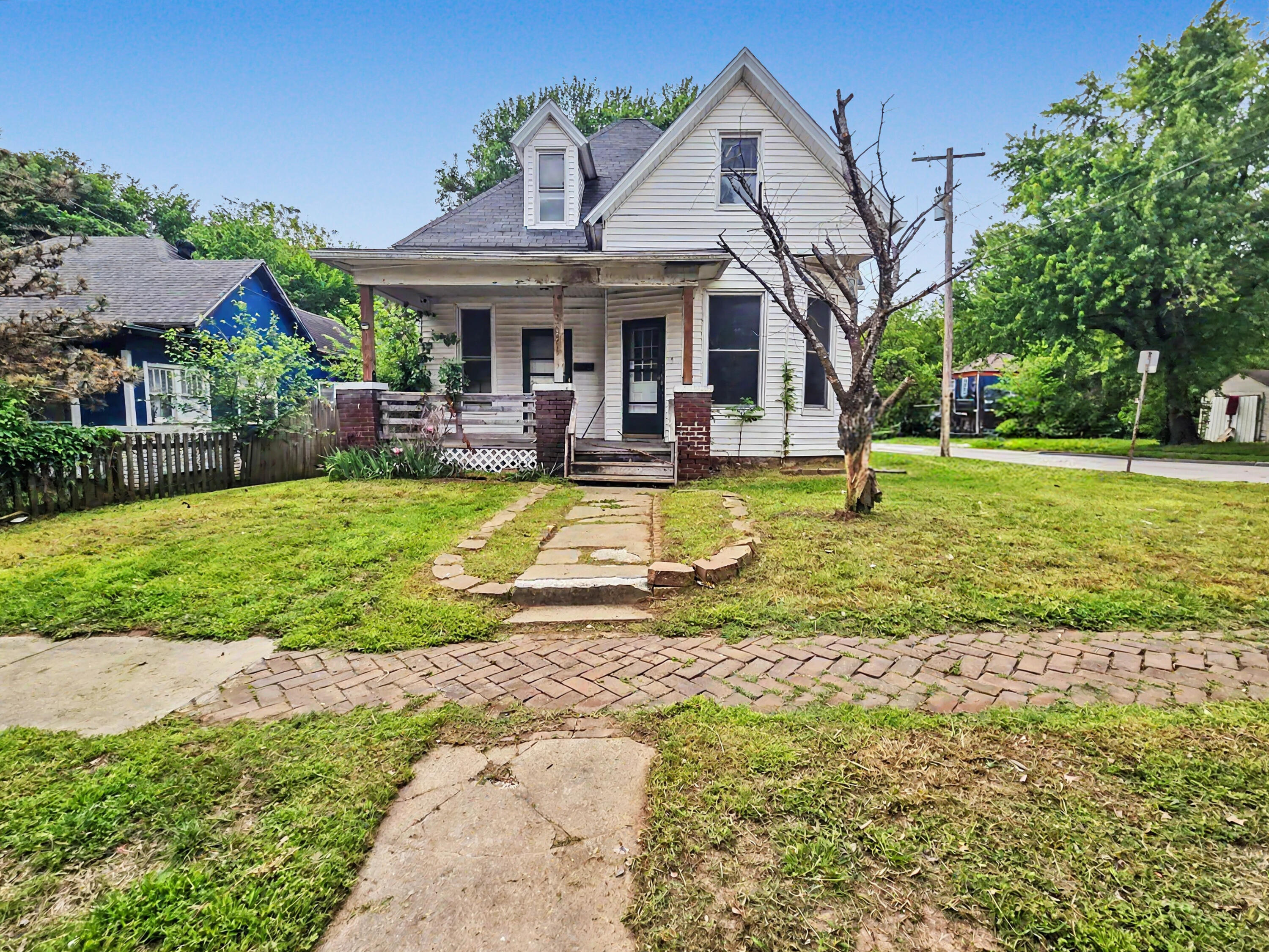 Residential for sale – 503 S New Avenue  Springfield, MO