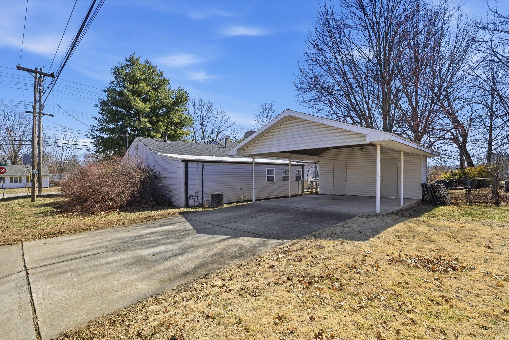 Photo 18 - Residential for sale – 2337 S Holland Avenue  Springfield, MO