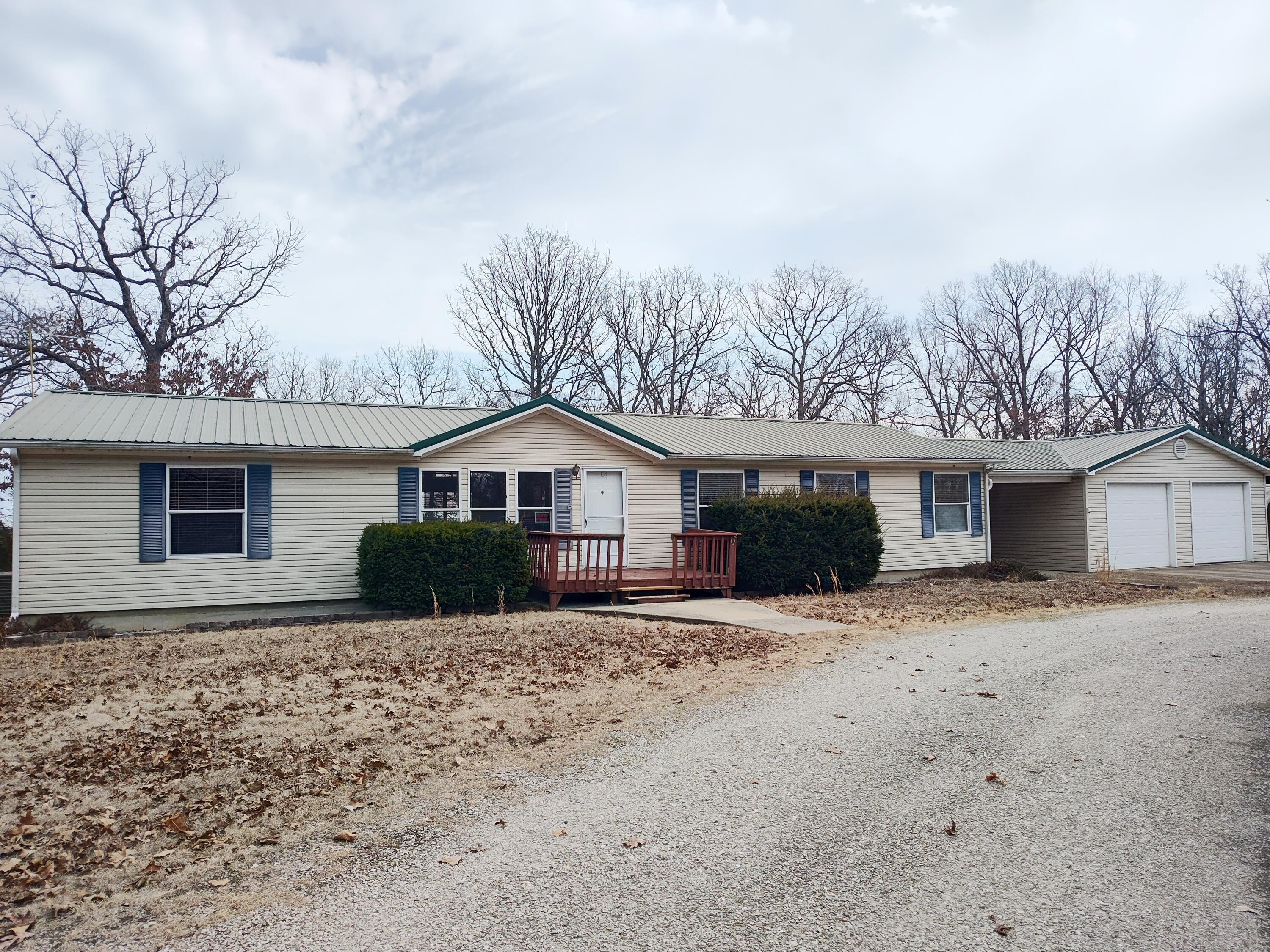 Photo 6 - Residential for sale – 25611  County Road 324   Pittsburg, MO