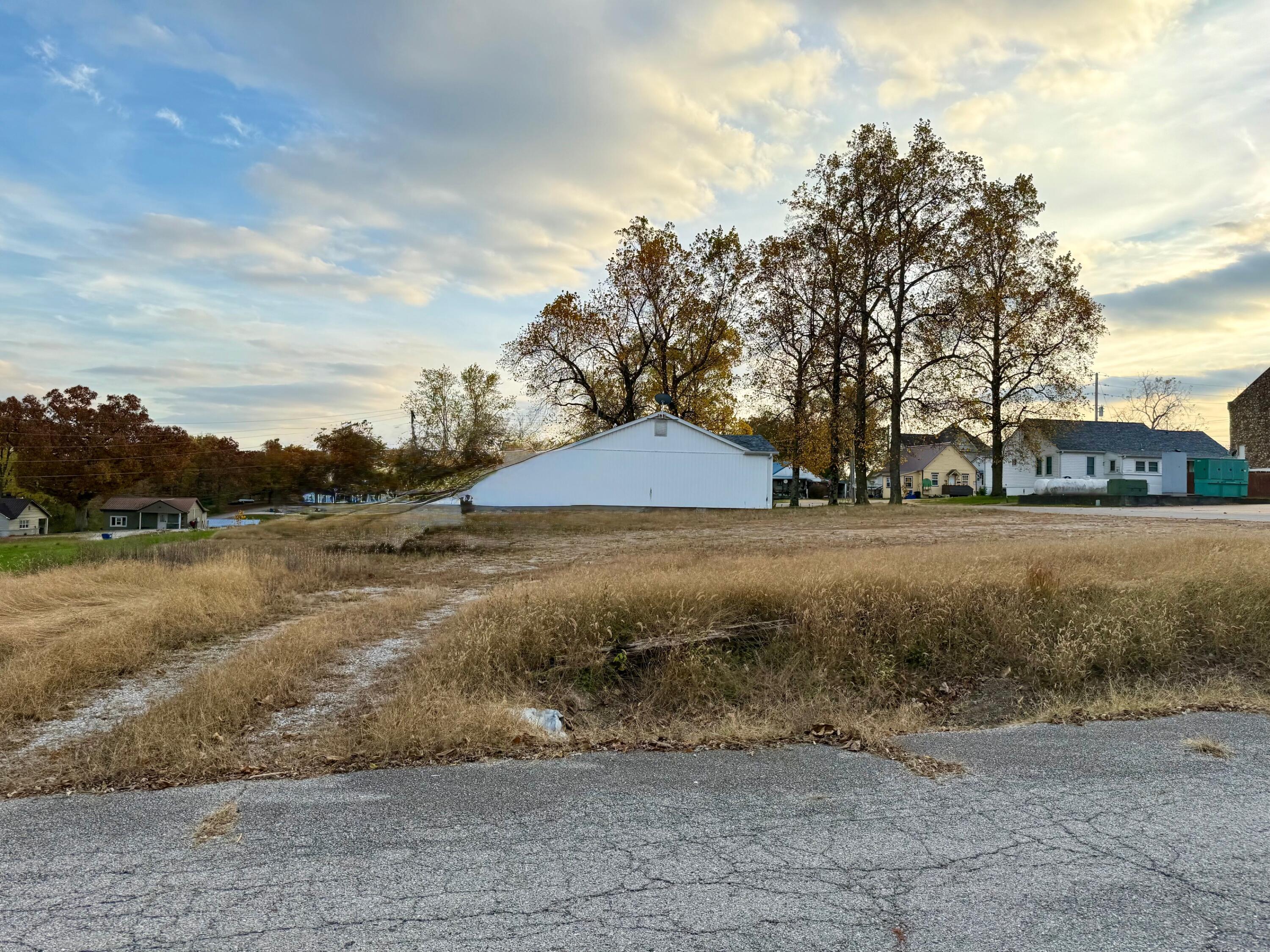 Photo 27 - Residential for sale – 408 S 2nd Street  Houston, MO