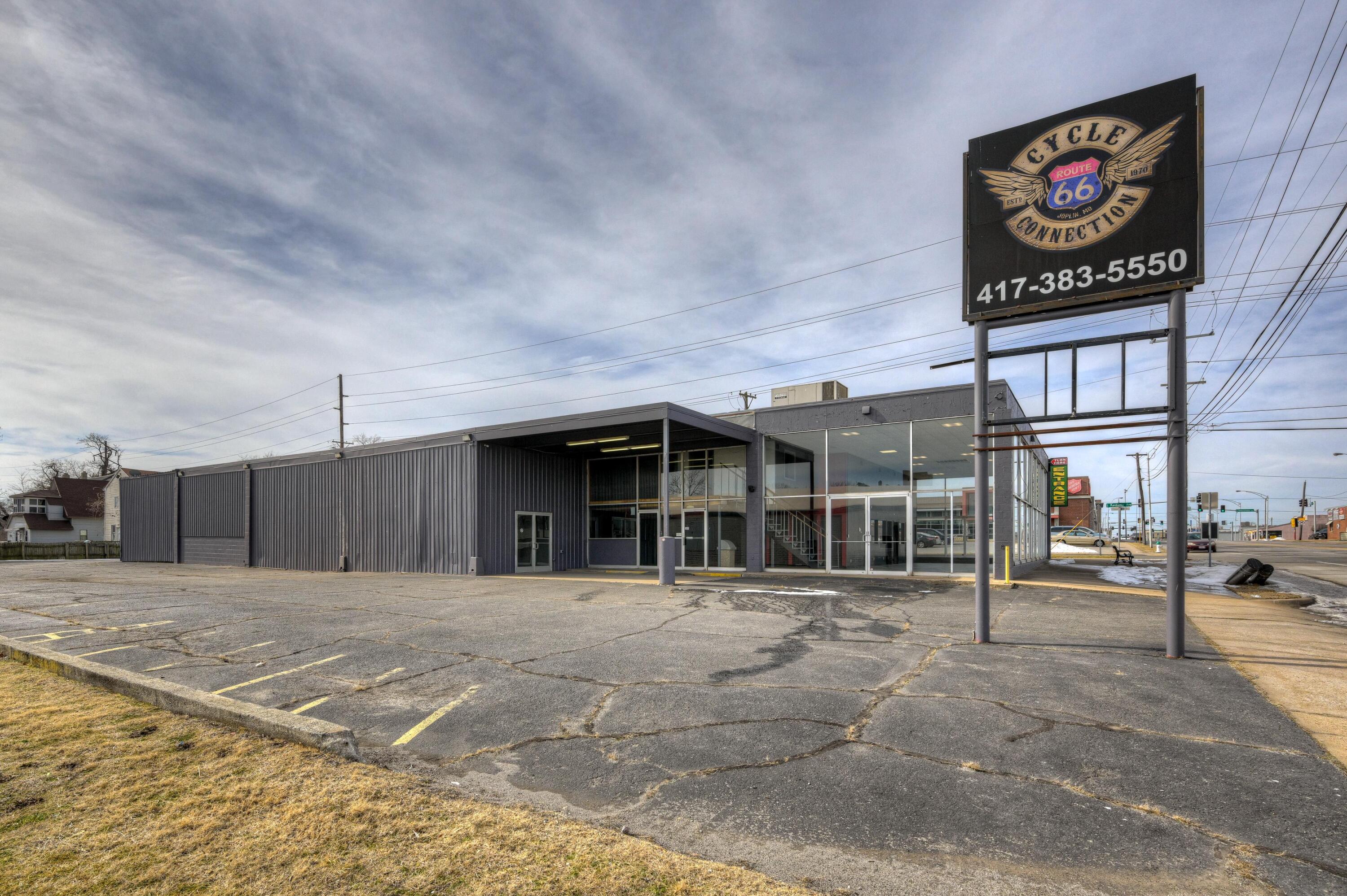 Photo 8 - Commercial Sale for sale – 402 E 7th Street  Joplin, MO